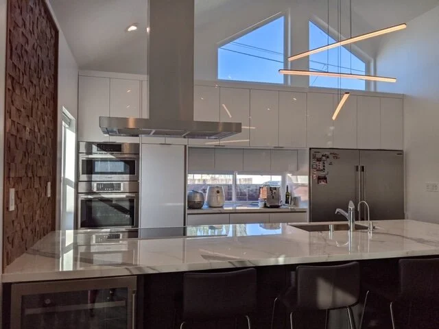 Sunnyvale Kitchen & Living Room