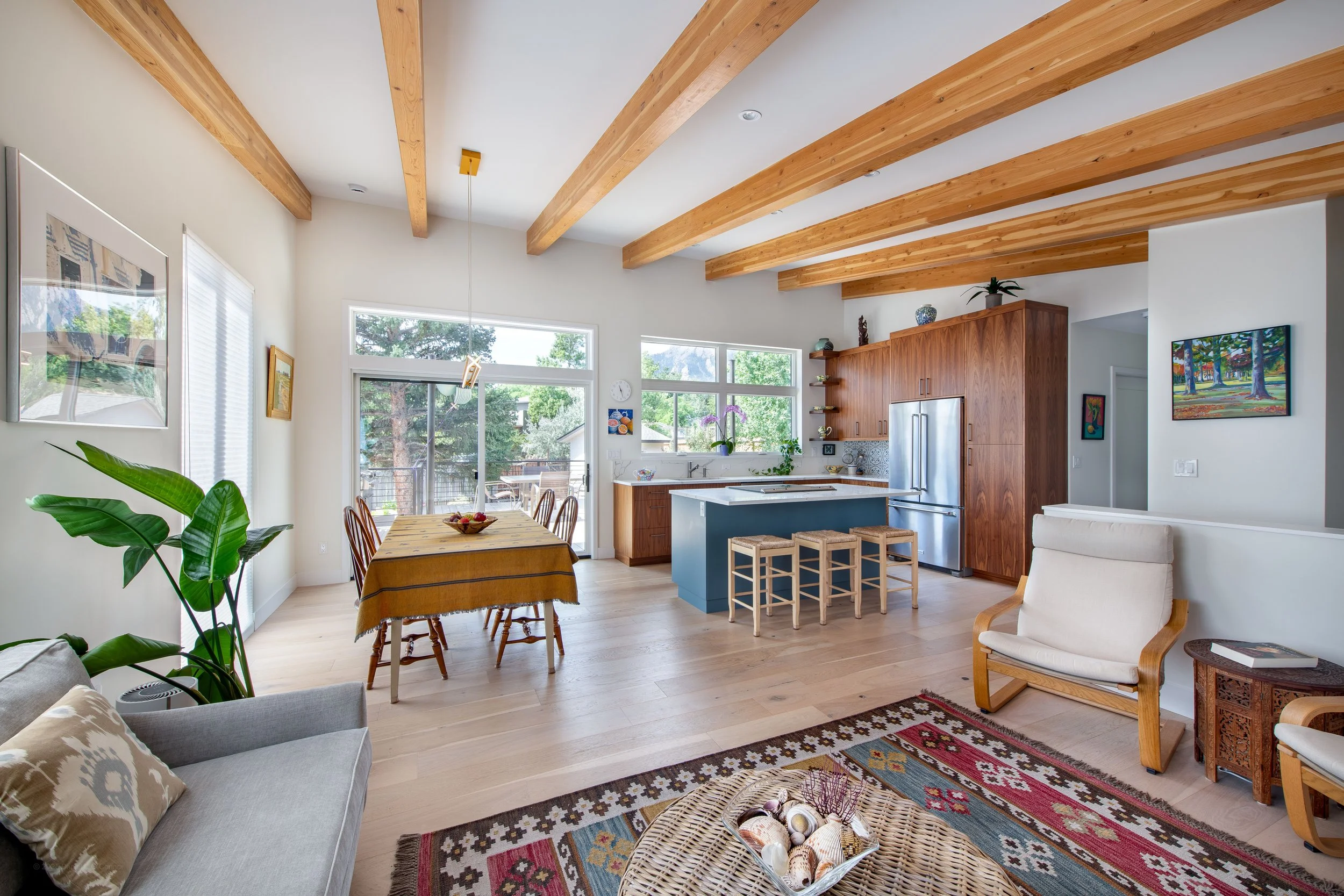 Interior-Living.jpg
