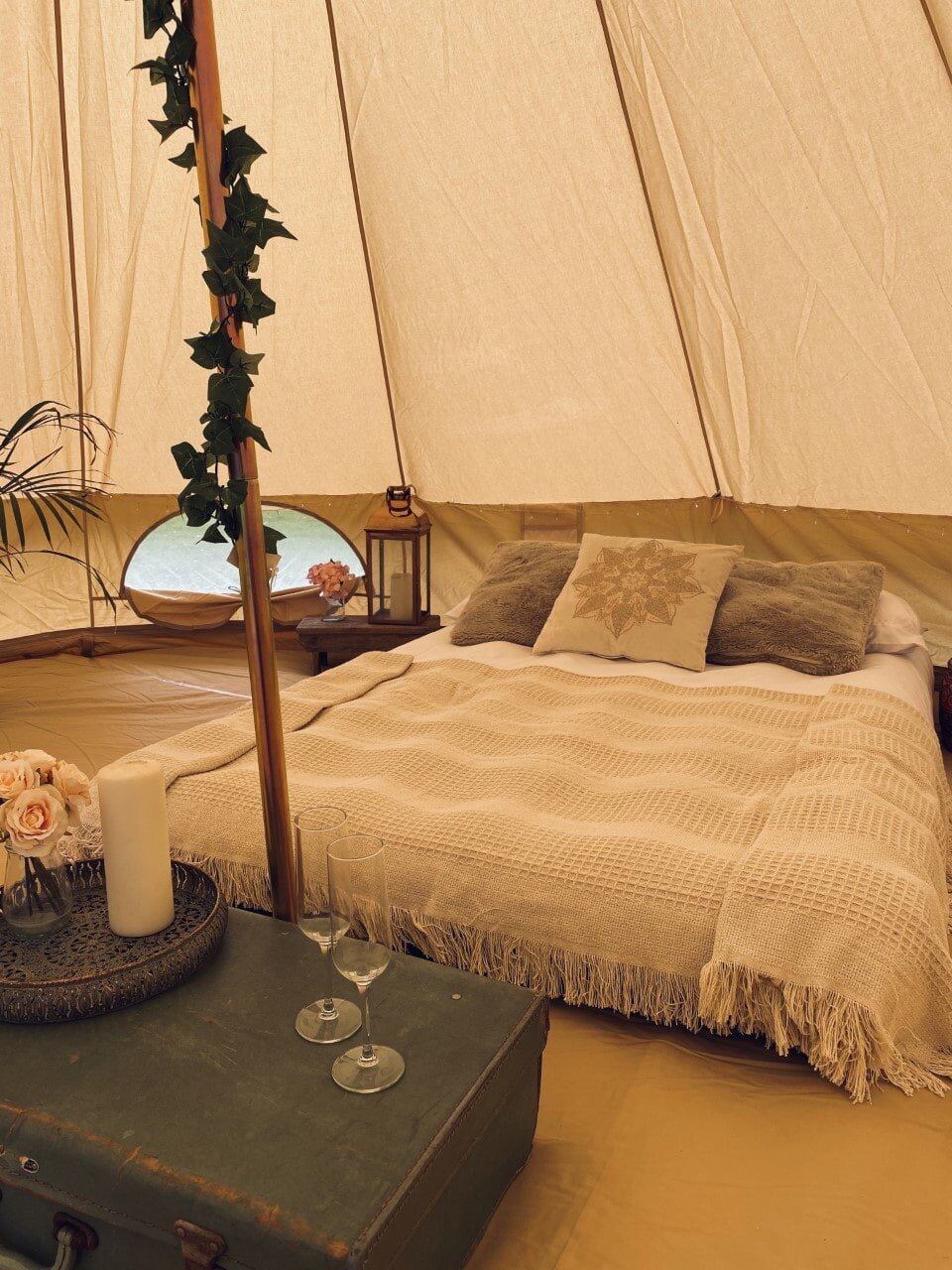 Lovely glamping Bell Tent 5m *HIRE* Chester areas for sleepover and party 
