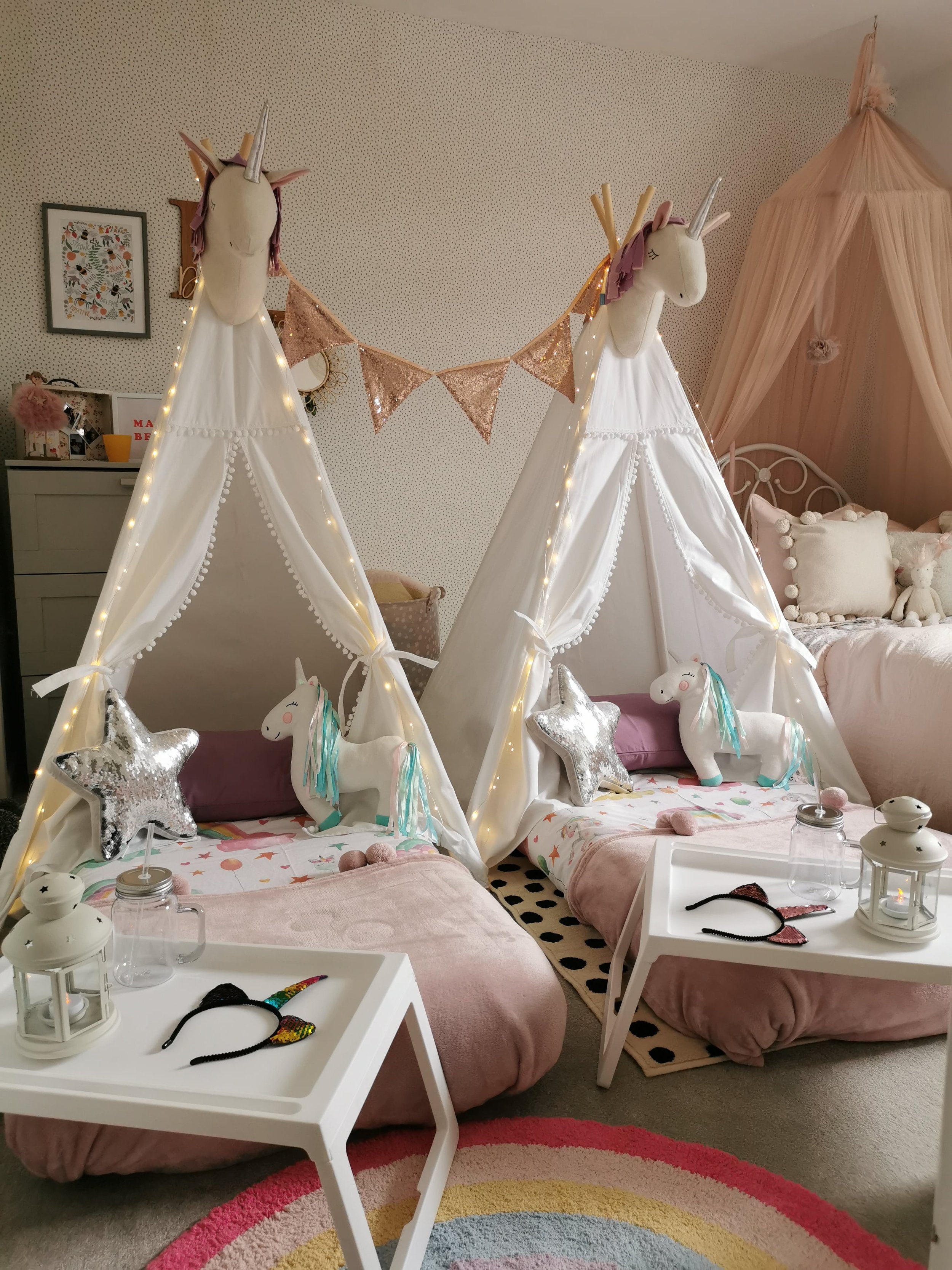 Glampees - Sleepover Parties in Wiltshire