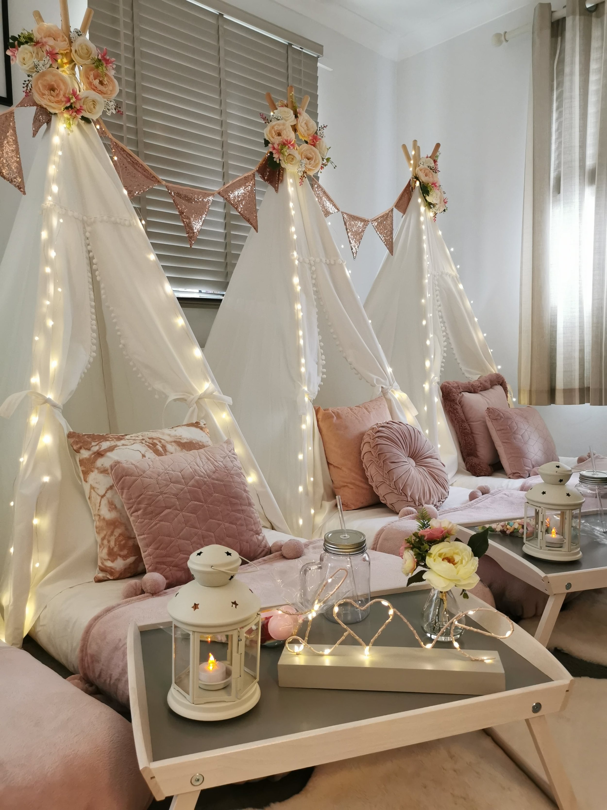 Glampees - Sleepover Party Tents in Berkshire