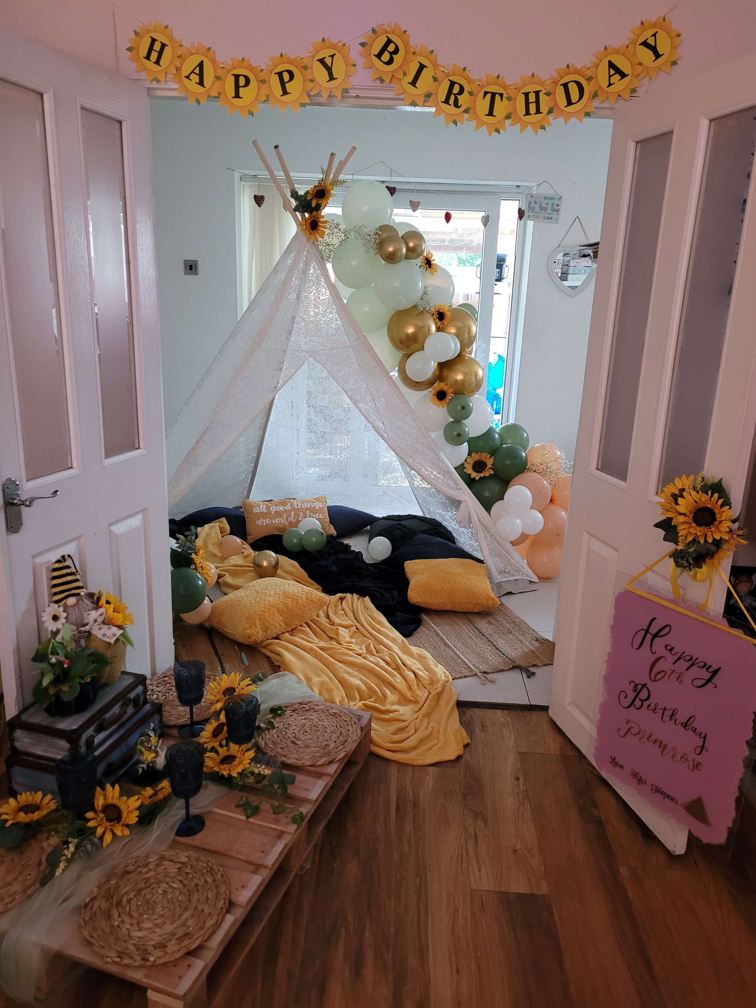 Fifis Teepees -  Sleepover Tents in Lancashire
