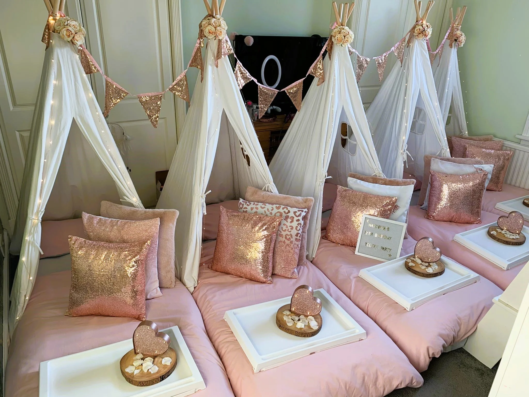 Rose Gold Sleepover _ Add Magic Bespoke Events _ Teepee Parties _ Bedfordshire & Hertfordshire.jpg