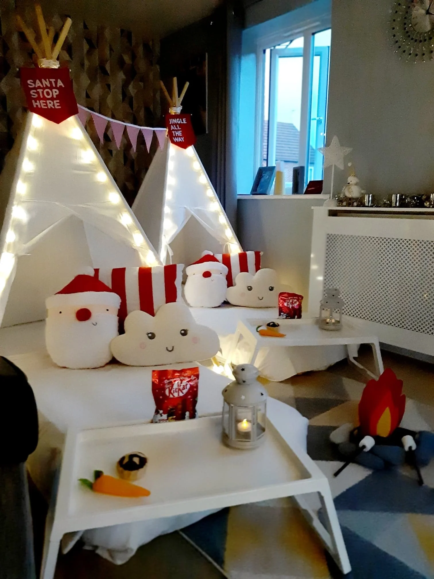 Jolly Teepee Christmas-min.jpg