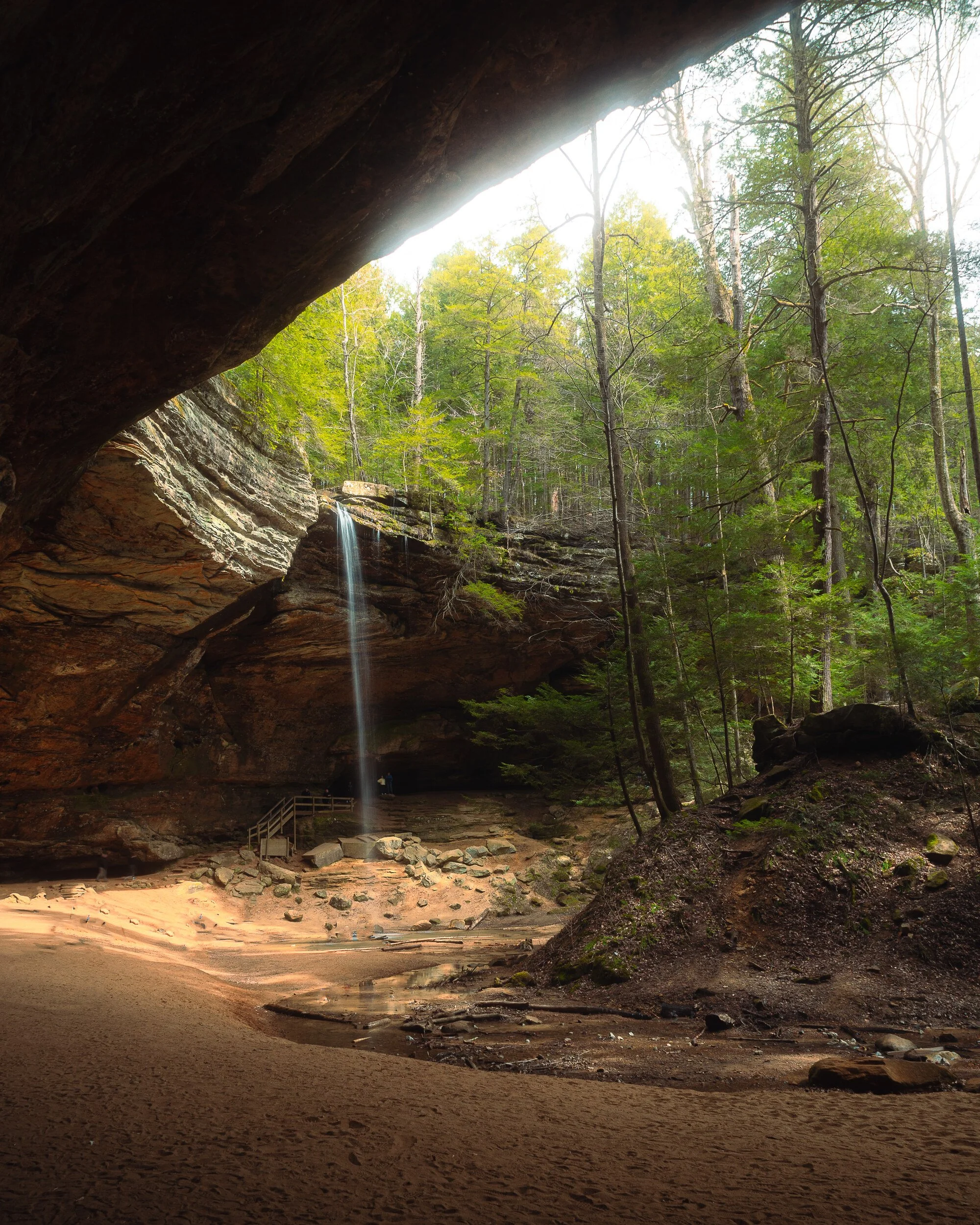 Ash Cave