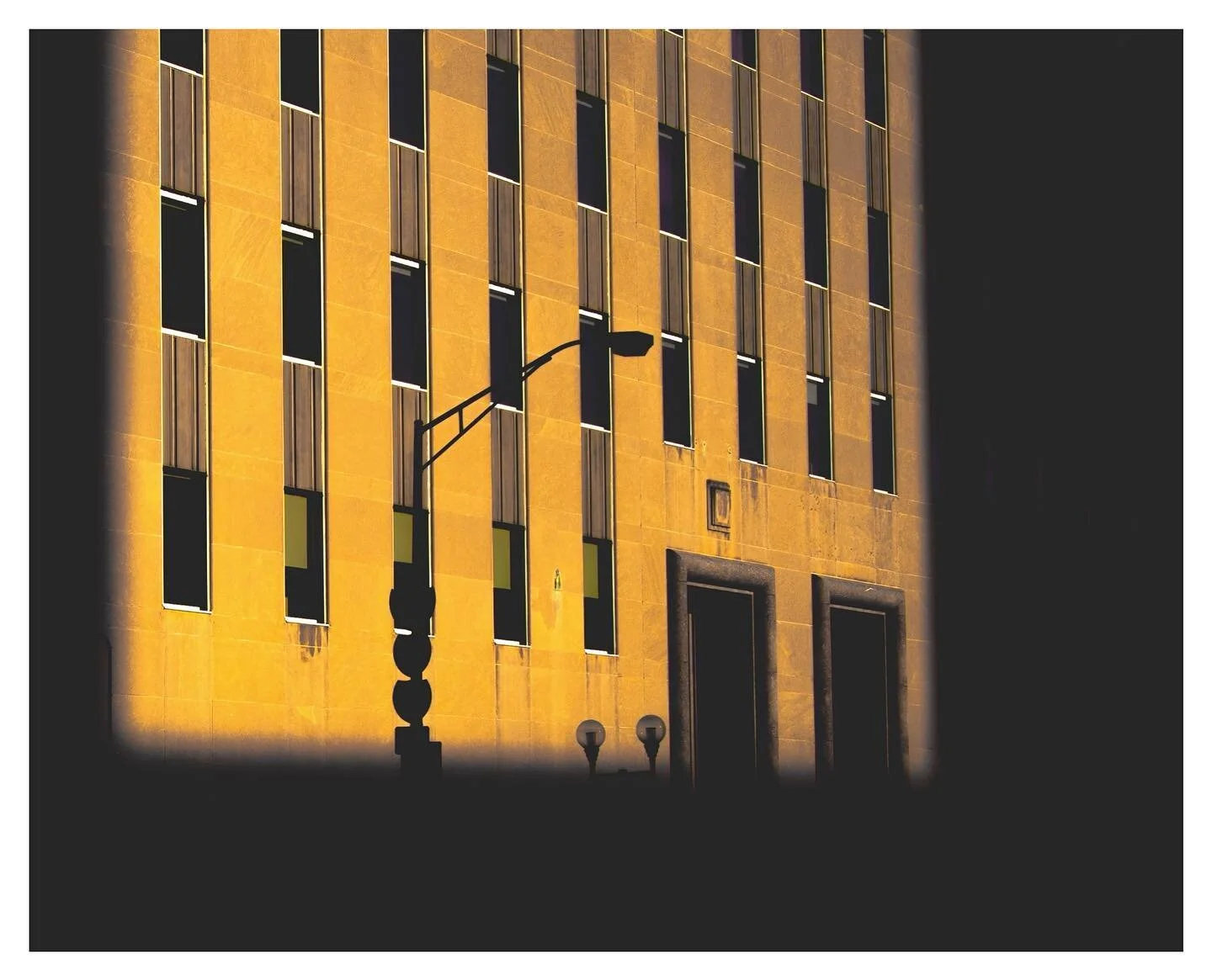 What defines the line between structure and chaos?