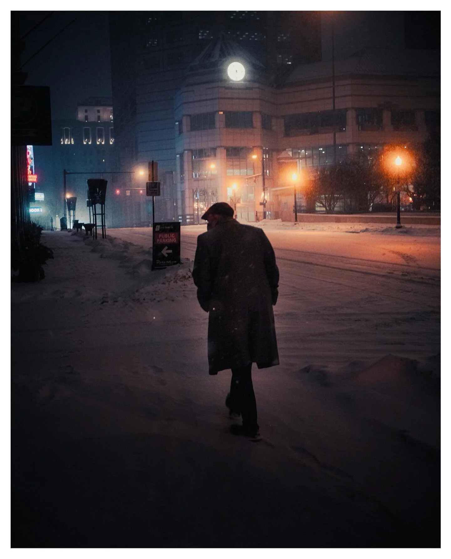 Cold strolls for wandering souls.