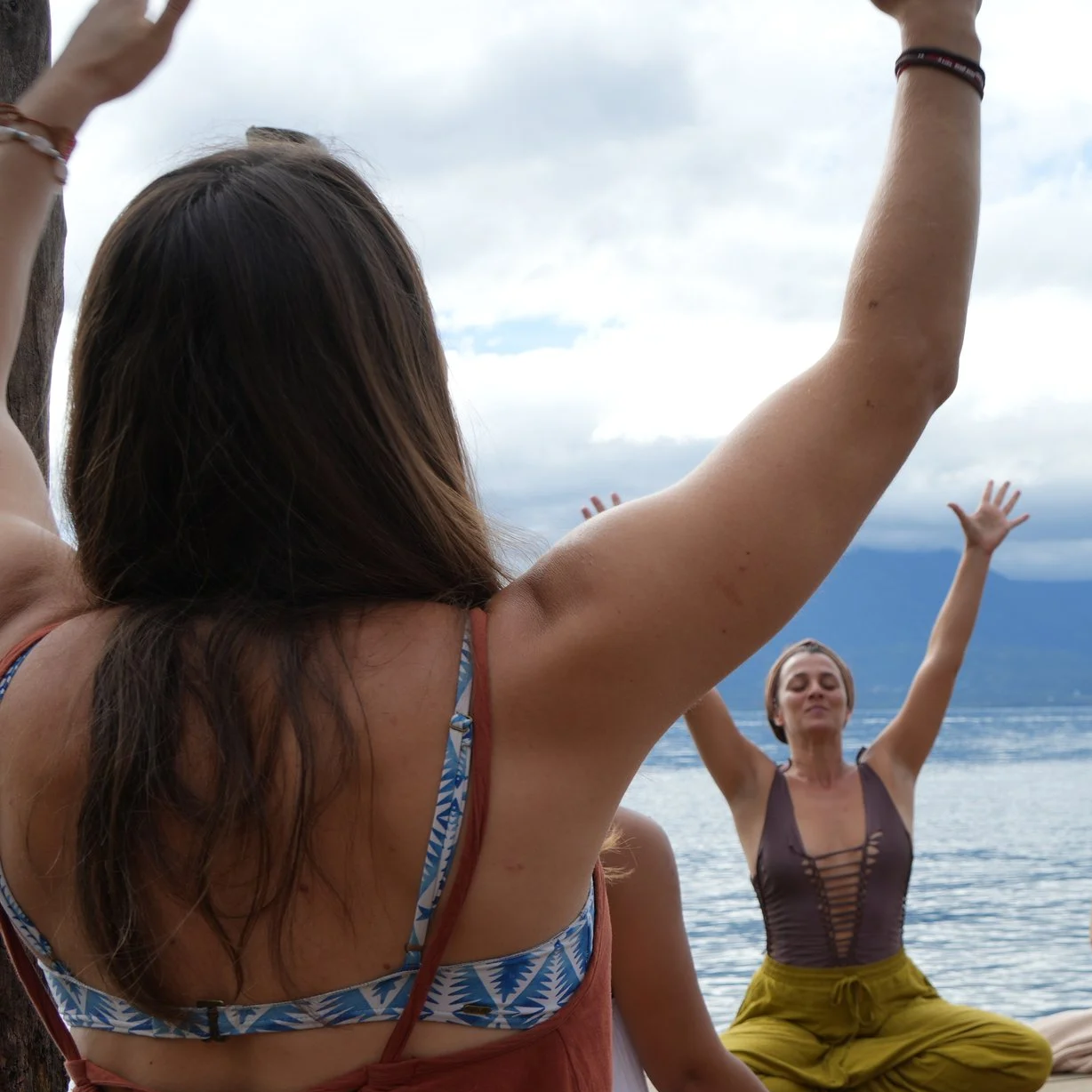 Muse Yoga and Creative Writing Retreat | Guatemala | Find your peace | Nourish | Explore transformative retreats, yoga teacher trainings & creative workshops designed to inspire & heal in beautiful location | Nature | Best Retreats | Creative Retreat