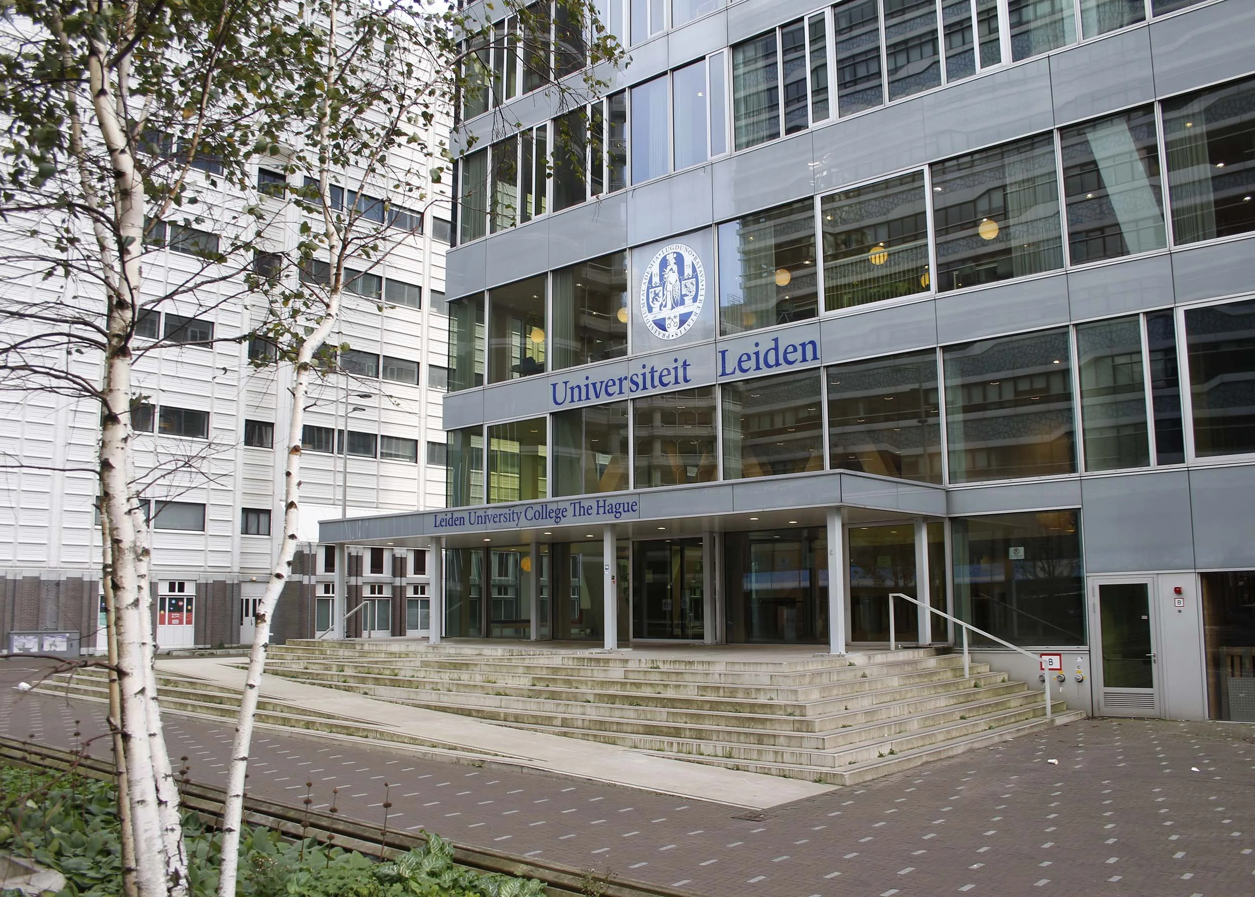 Агентство UniHolland — Различия в образовании между Великобританией и ...