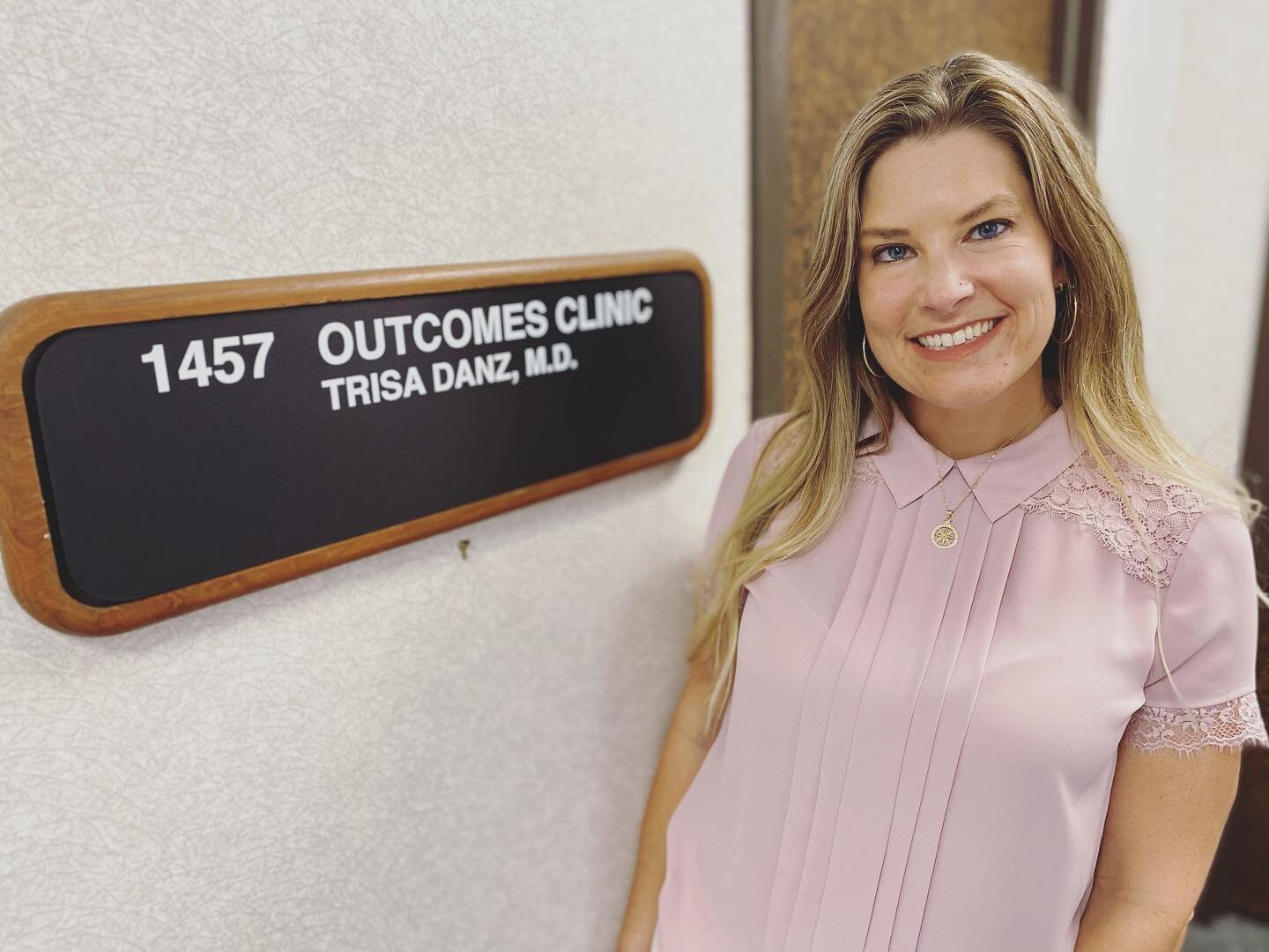 Signage is up! You can meet with Dr. Danz at our clinic located on the 14th floor of the Interstate Building at 1314 S. King St. #mentalhealthmatters #mentalhealthhawaii #weareopen