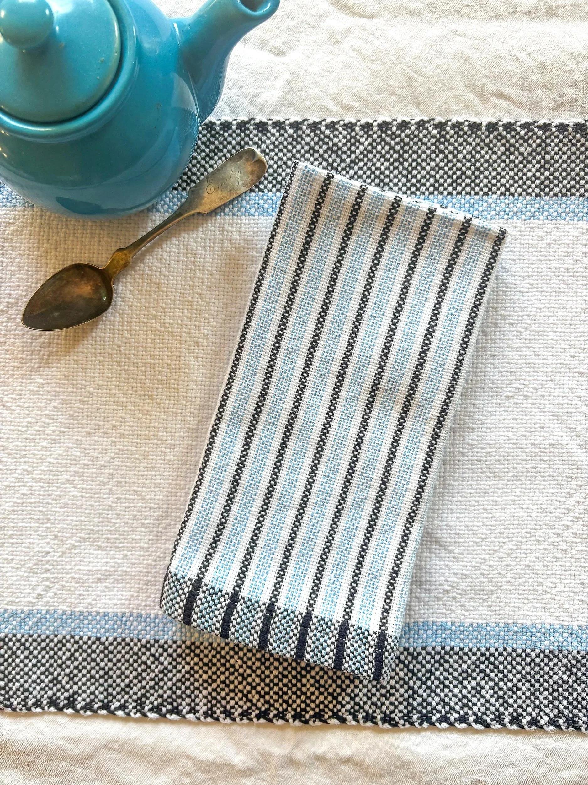 Ribbon Napkins - Glacier