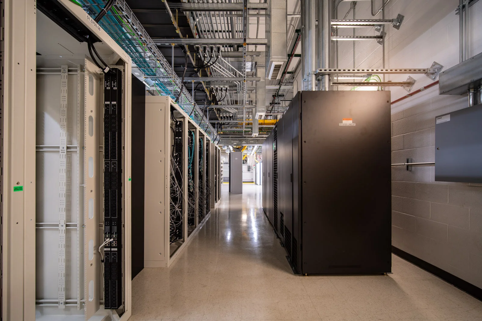 Charlotte Crossbeam for Web-1010.jpg