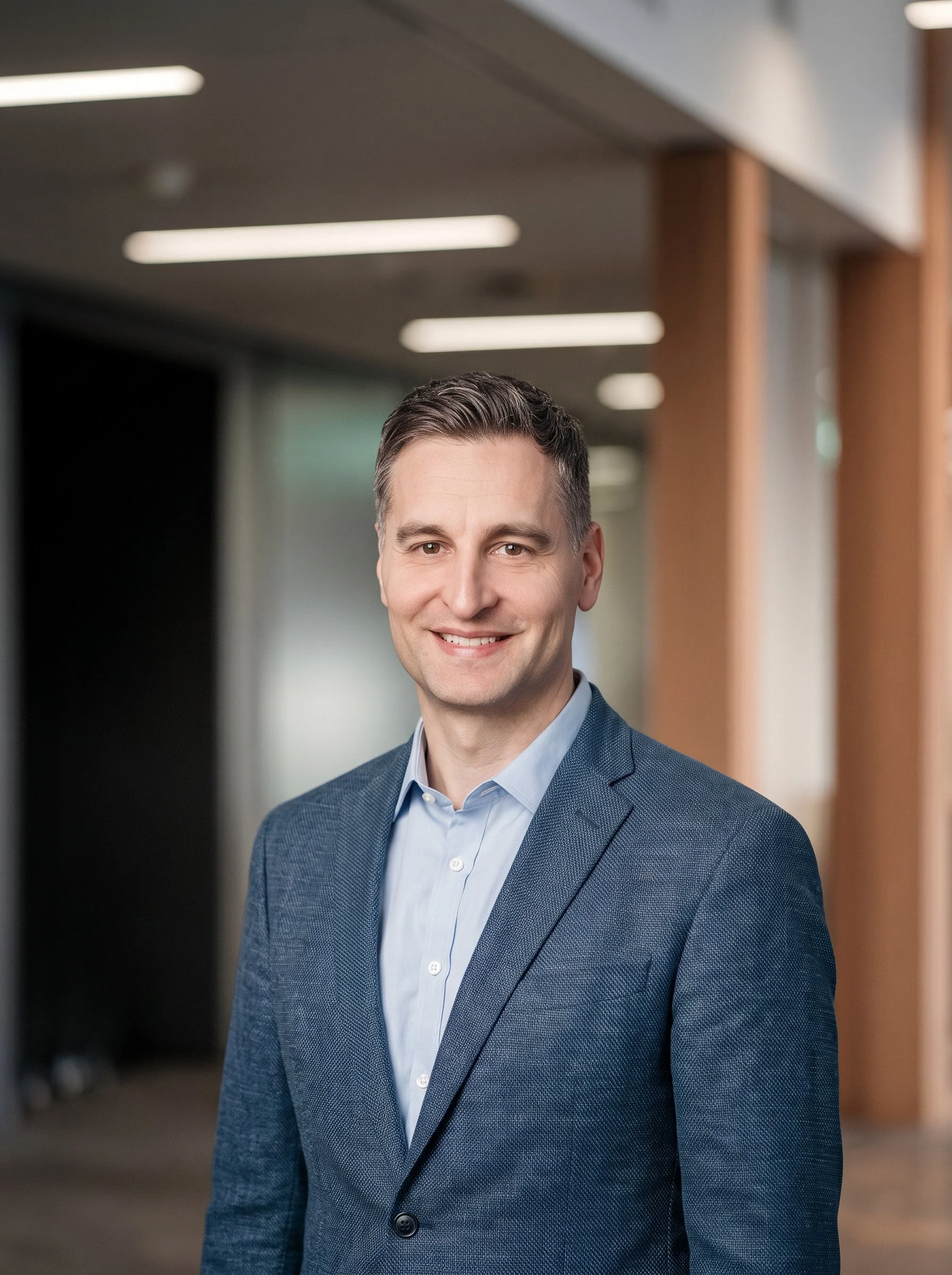 Ben Hogan - Investor at Blue Earth Capital