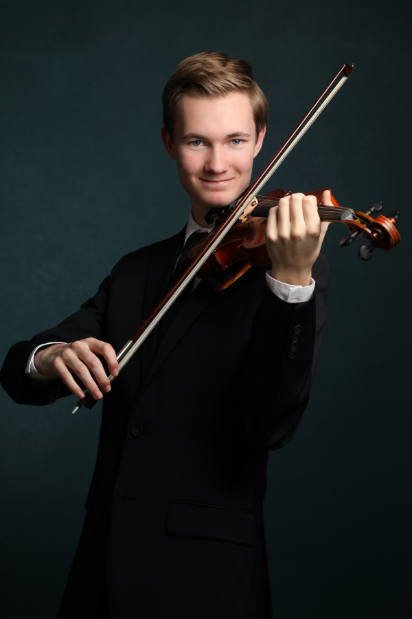 Clark Snavely (18), violin — International Young Artist Concerto