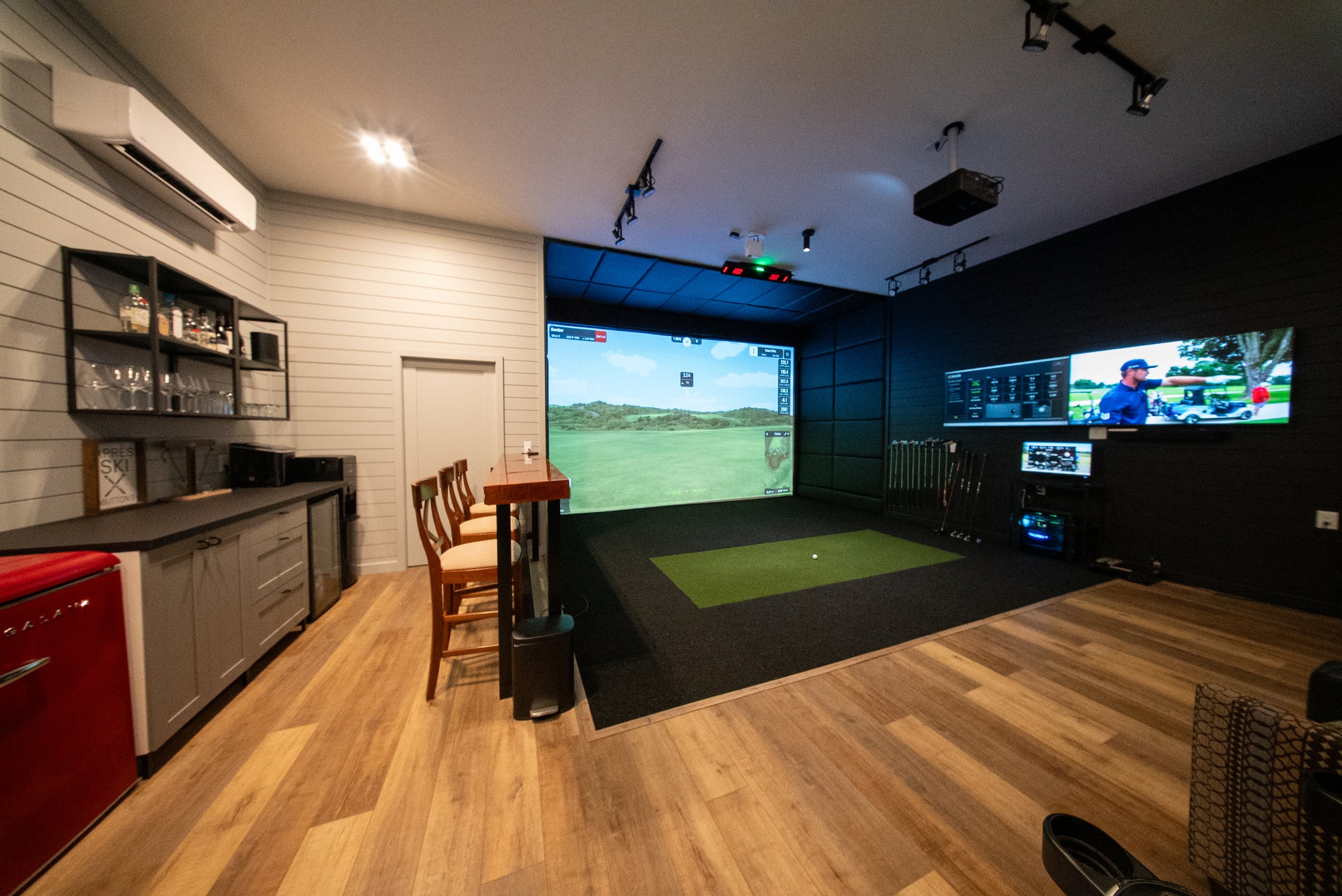 Pines- Button Build-13.jpg