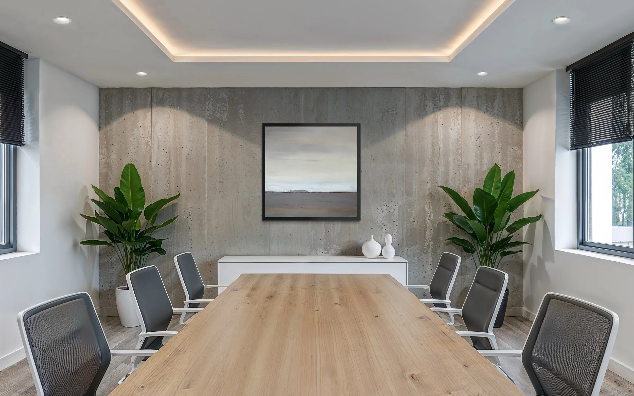 GLIMMERS IN THE SAND interior 9.JPG