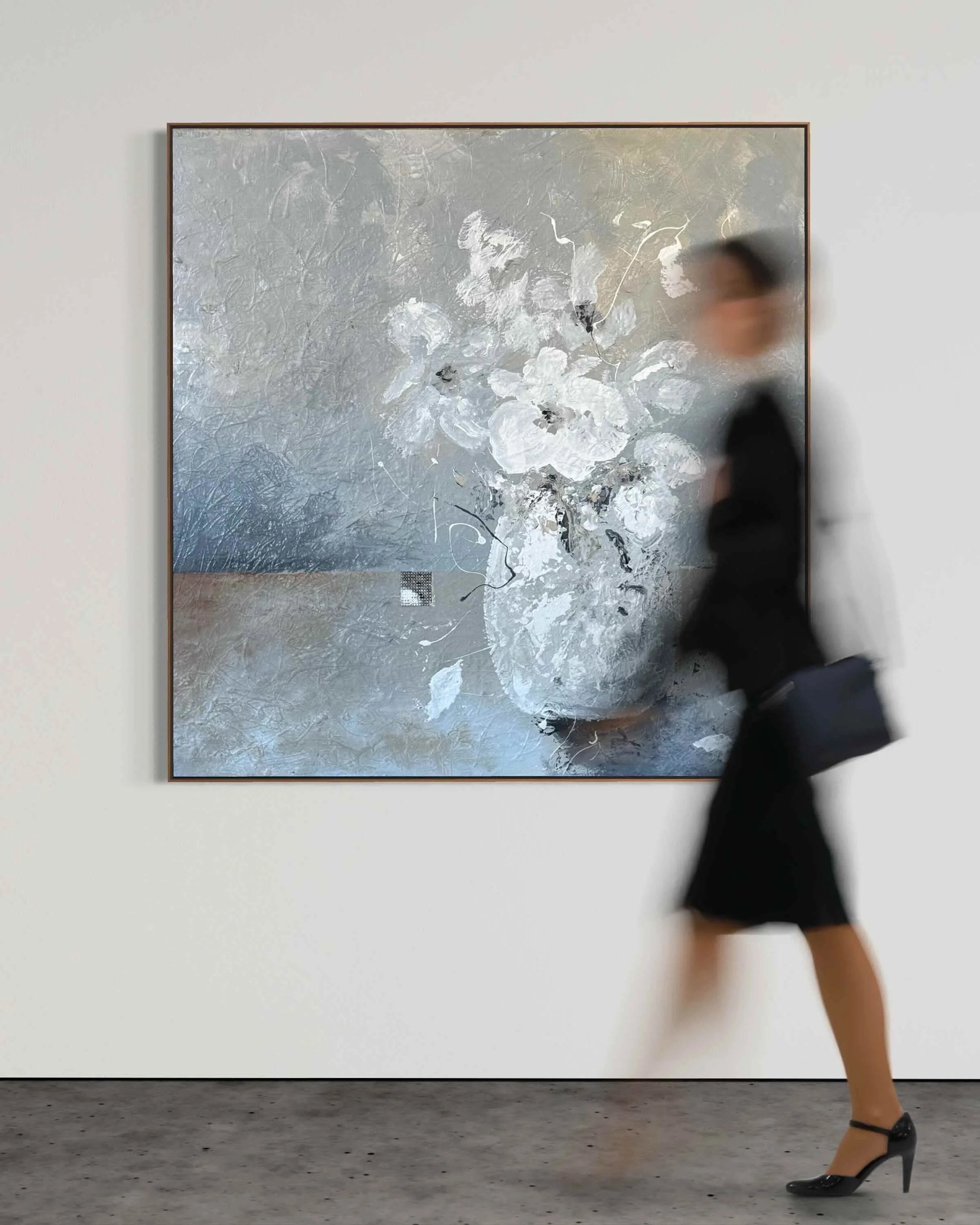 ESSENCE OF SILENCE interior 3.jpg