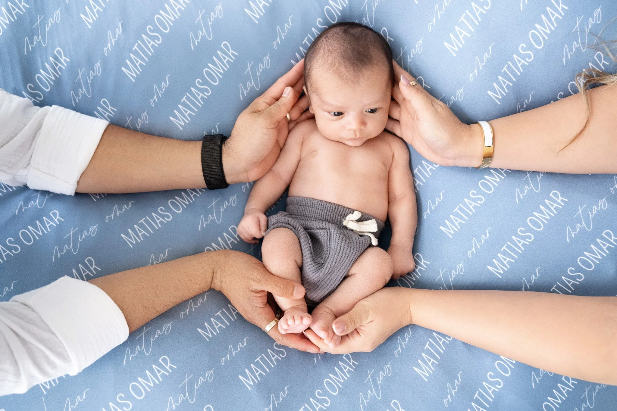 yourcherish.com-newborn-photoshoot-at studio-home-new-york14.jpg