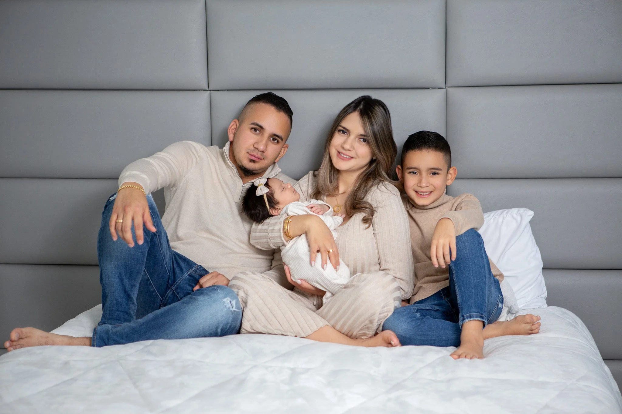 yourcherish.com-newborn-photosession-at-home32.jpg
