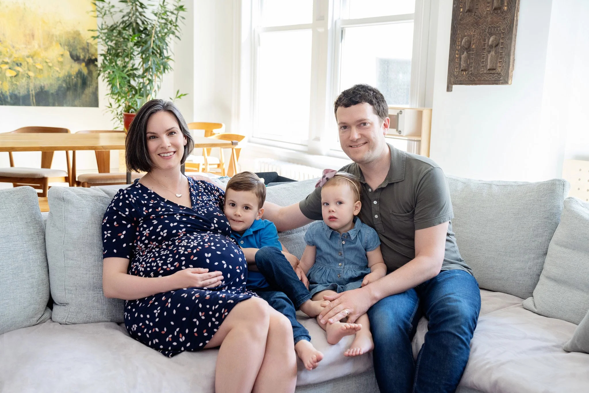 Maternity Photos by Week in NYC — When Is the Best Time?