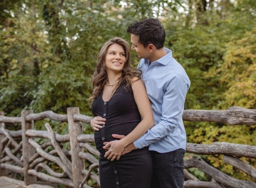 Outdoor vs. In-Home Maternity Photography in NYC