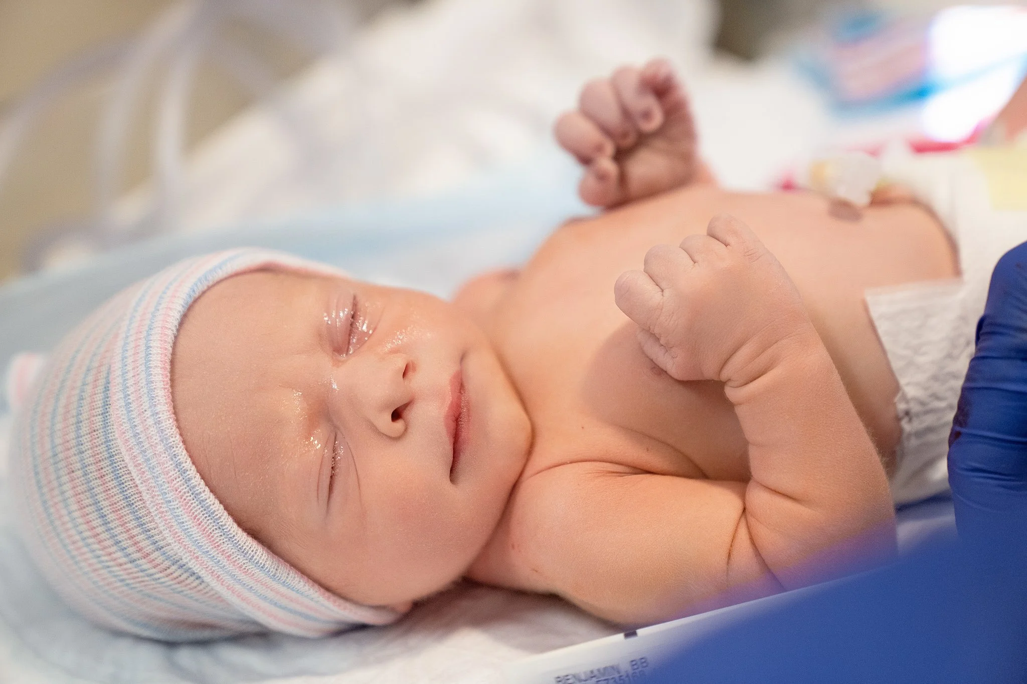 What to Expect When You Hire a Birth Photographer in NYC