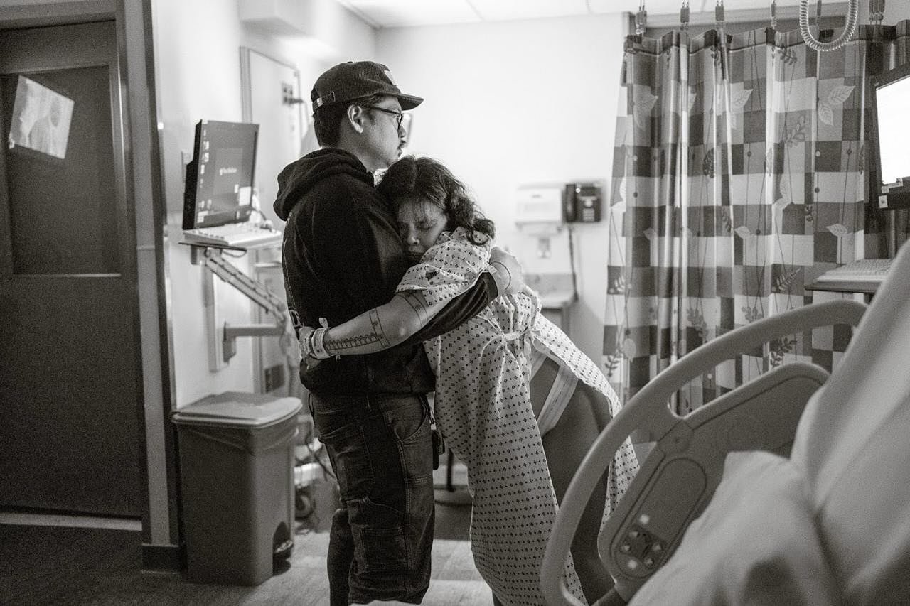 We offer maternity and newborn photography in New York. 🤍
These moments go by so fast - having them captured is something you&rsquo;ll never regret. With support from a doula and your partner, we help make the experience comfortable and relaxed, so 