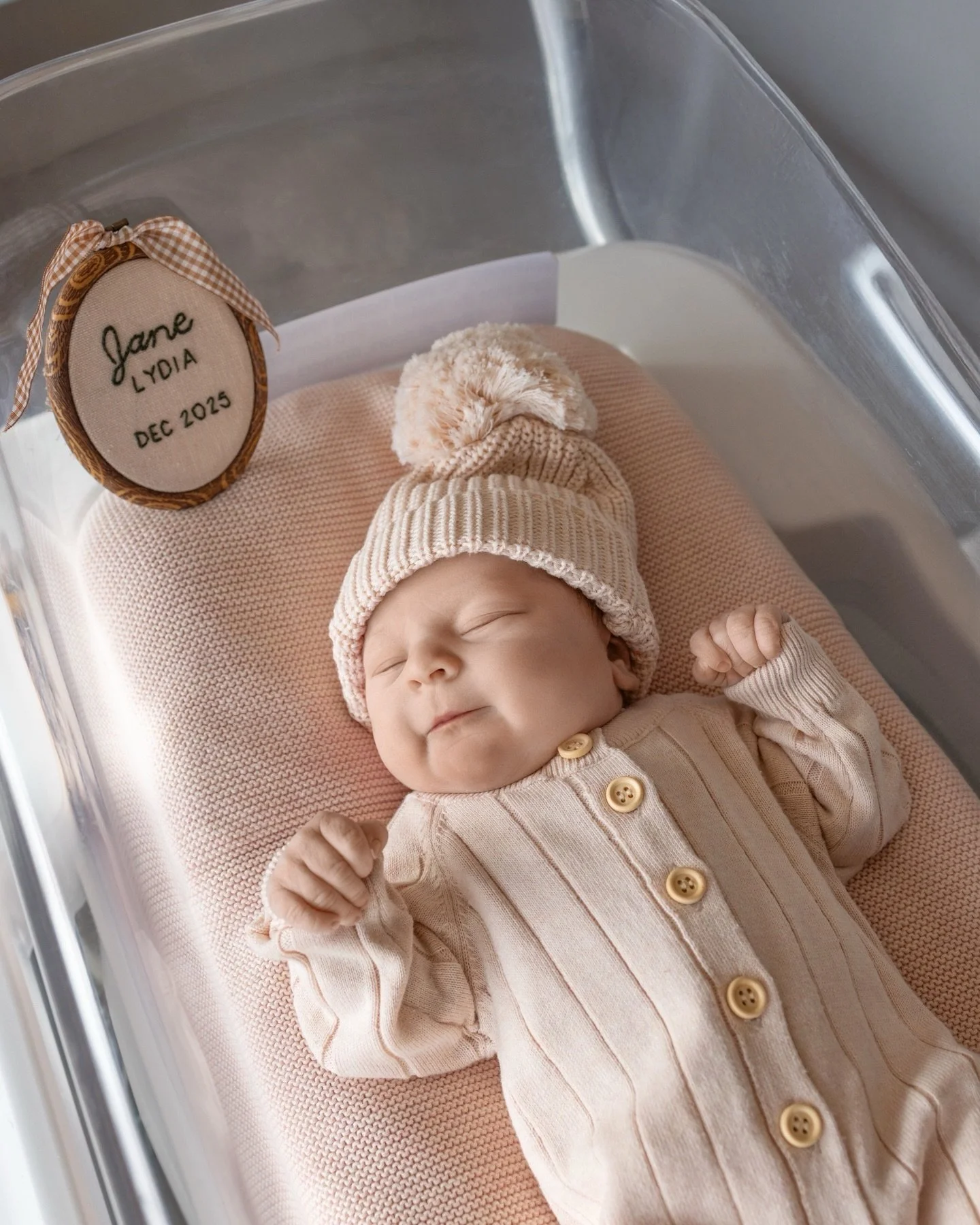 Welcome to the world 🤍

//Fresh 48 session

#fresh48 #birthphotography #newyorkfresh48