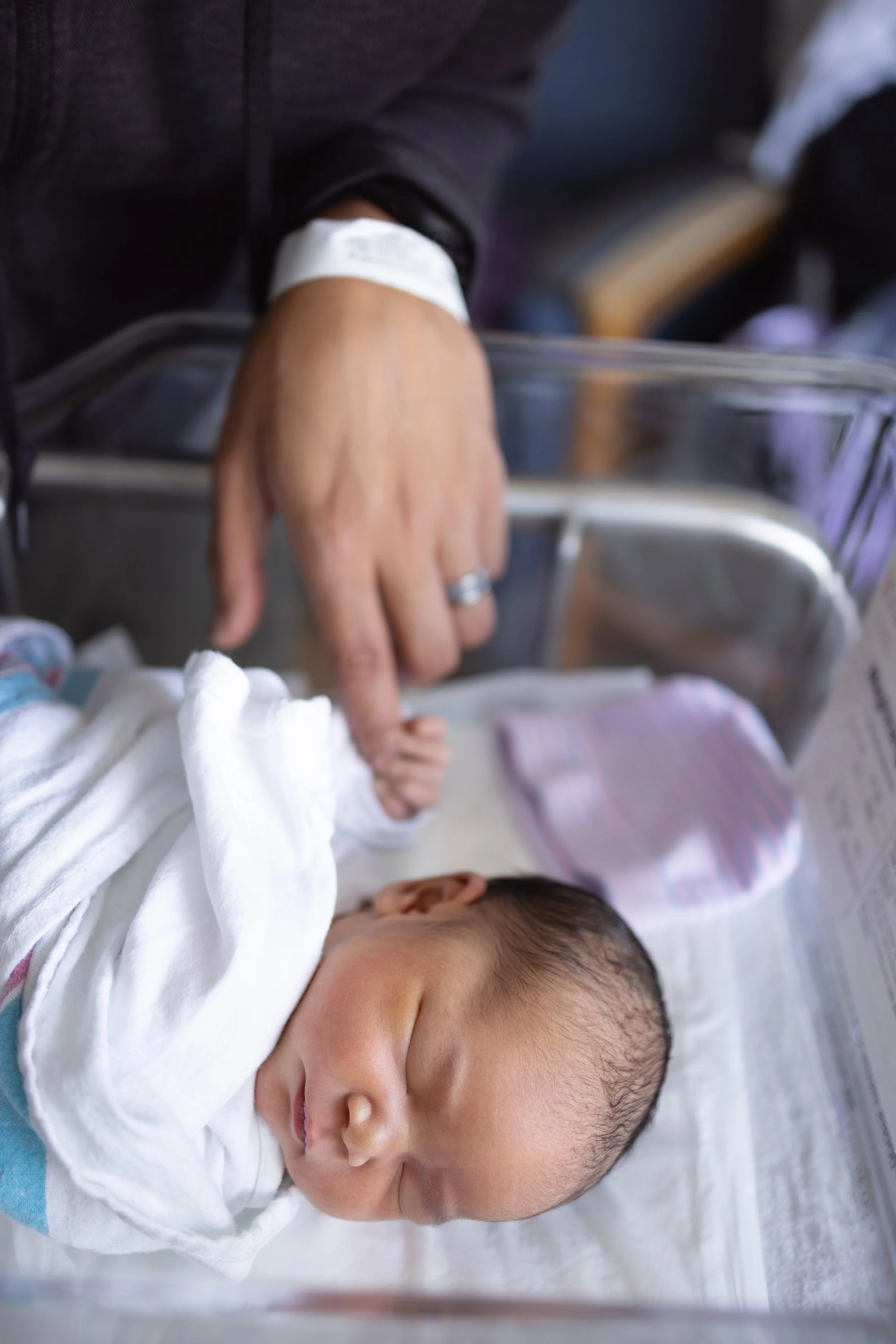 NYC Free Doula Programs vs Private Doula — What's the Difference?