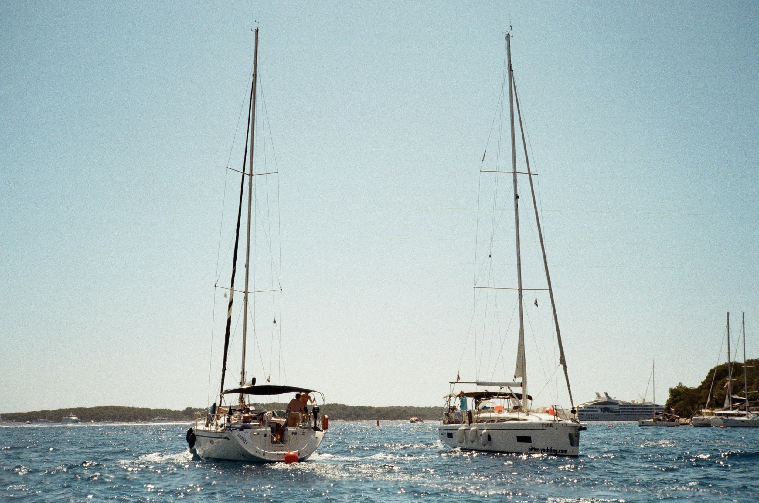 001089840005 copy-2.jpg