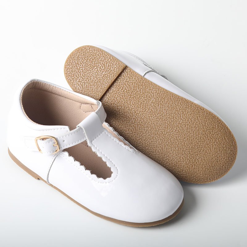 Annie Shoe - White