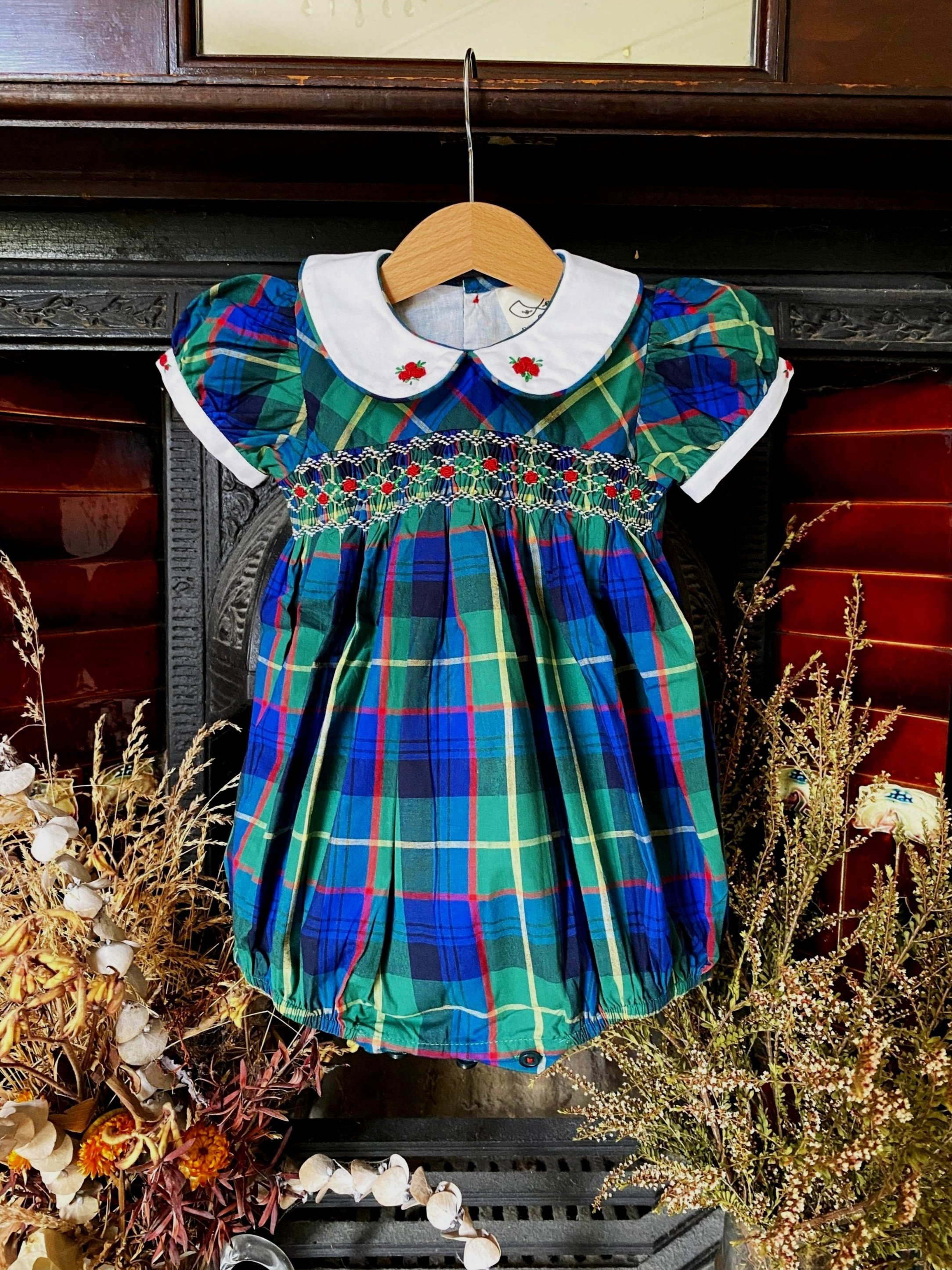 Christmas-smocked-baby-romper.jpg