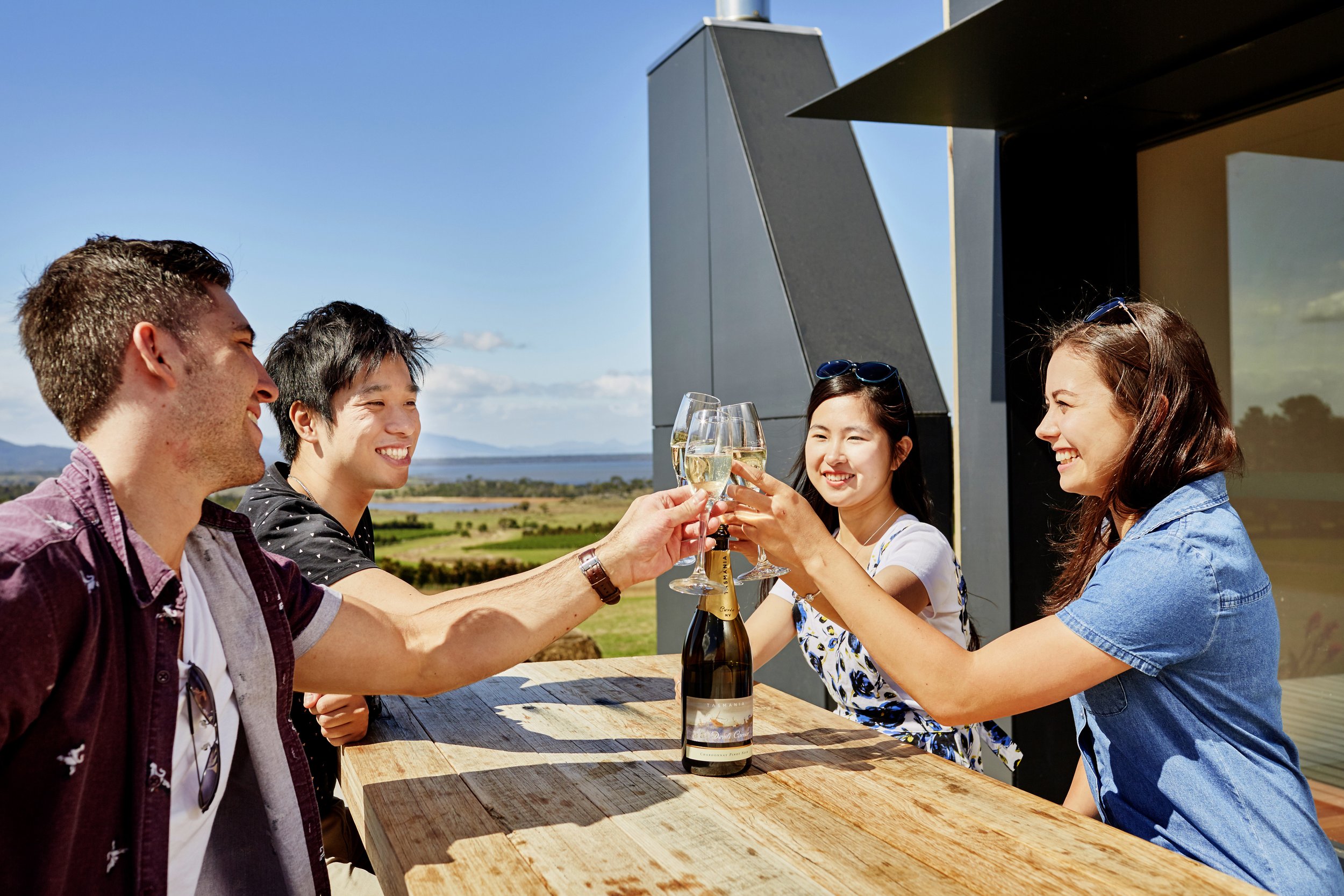 Tasmanian Hobart Private Group Minibus Transport Food & Wine Tours