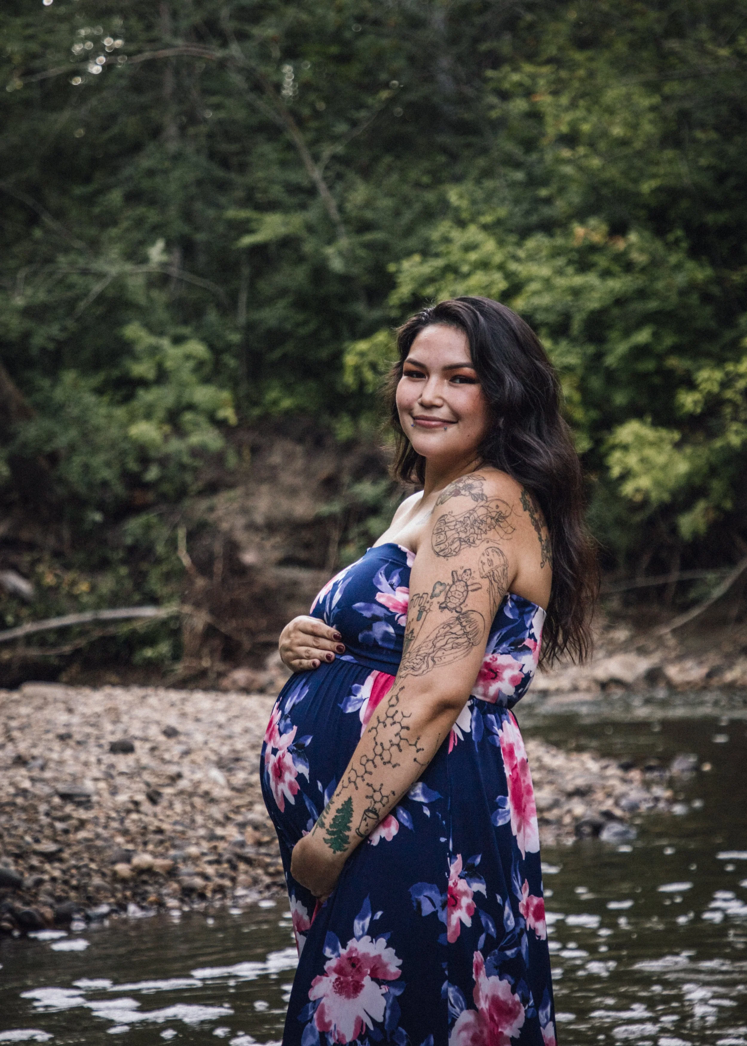Maternity Photographer Edmonton Alberta