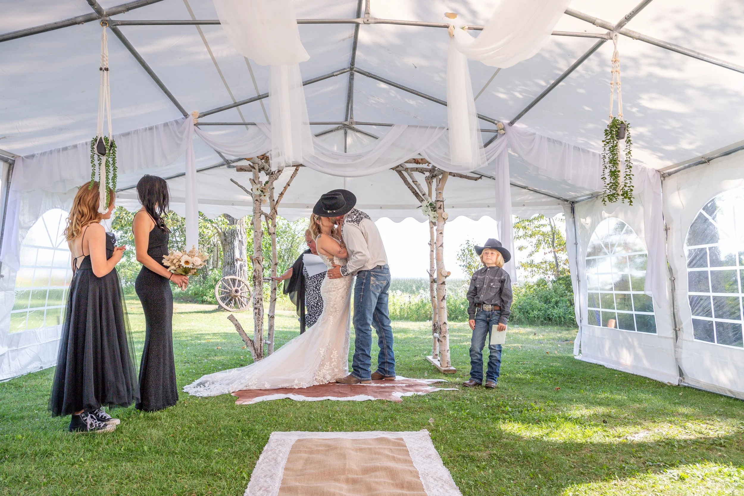 Barrhead Alberta Wedding Photographer