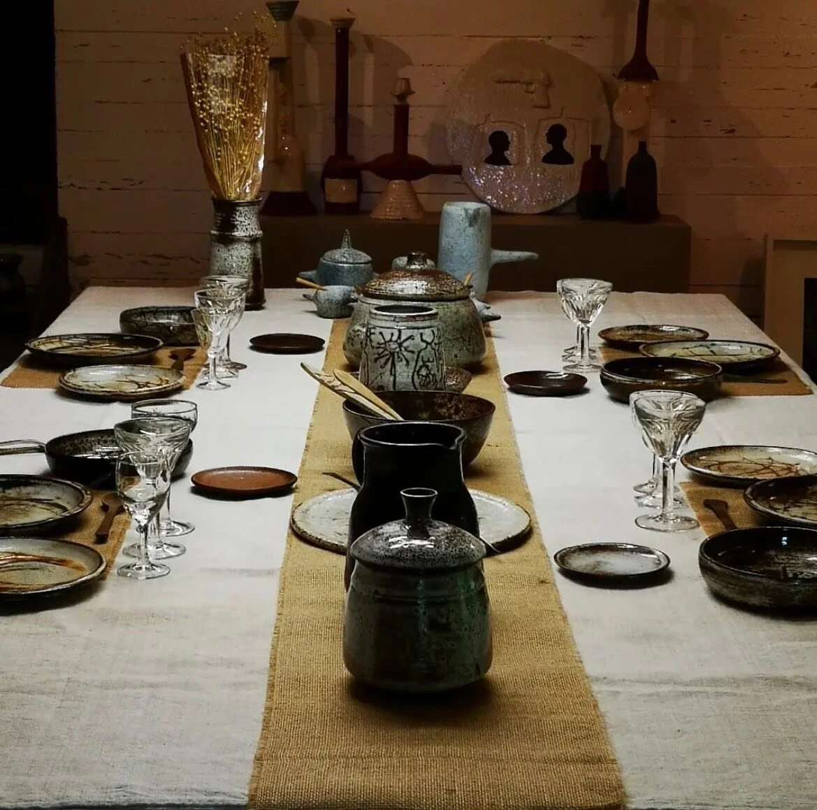 Tablesetting, via @anasse_nicole_et_michel