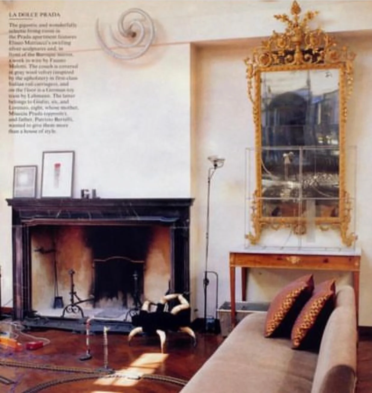 The Milan home of Miuccia Prada featured in Vanity Fair, via @studioshamshiri