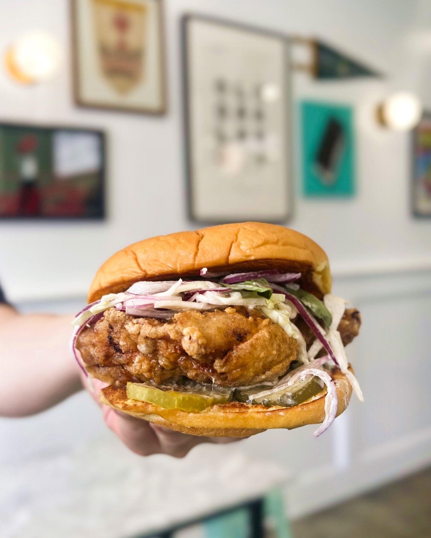🍔 Introducing our mouthwatering masterpiece: the 5-Spice Basil Chicken Sando - available for a limited time only and in limited quantities. Featuring buttermilk chicken thigh, Taiwanese 5-spice seasoning, house-made coleslaw, Thai basil, zesty pickl