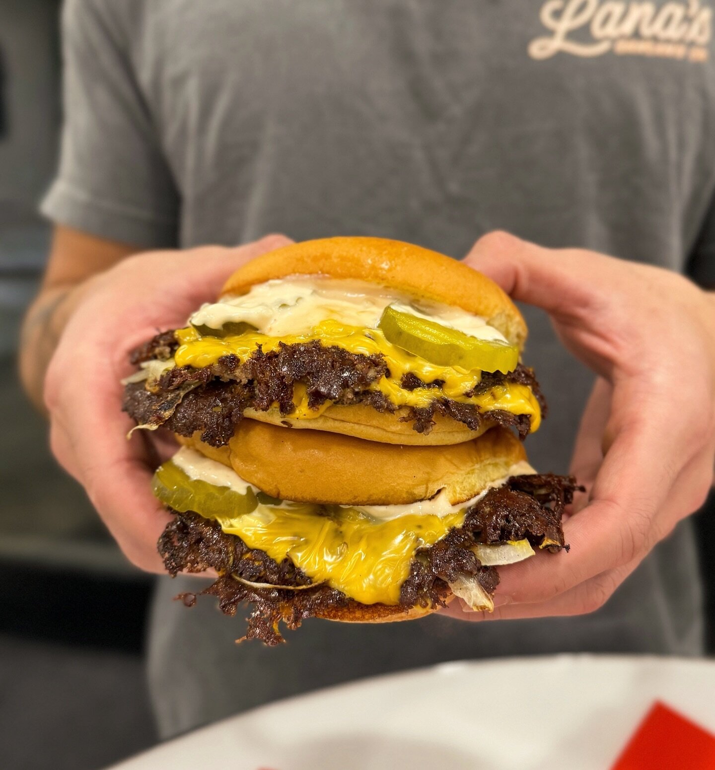 🍔 The crowd favorite is here to stay! Introducing the &lsquo;Okie Onion Smash&rsquo; &ndash; a permanent star on our menu. After its incredible run as December&rsquo;s special, we couldn&rsquo;t resist making it a year-round delight! Come taste what