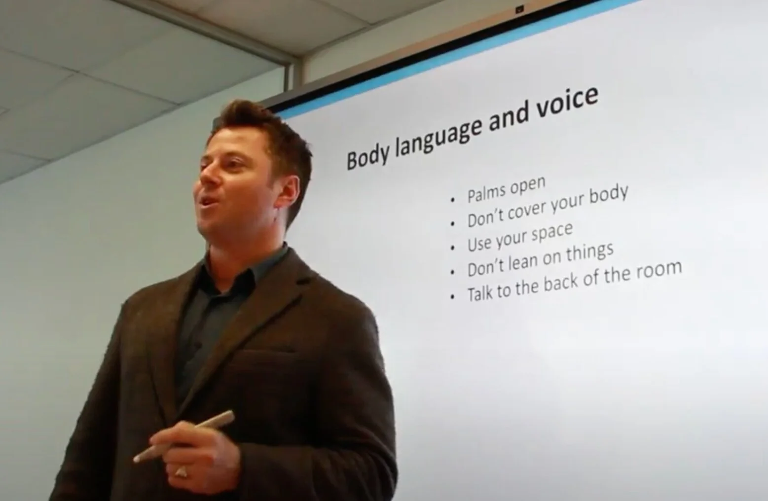 Online Academic English course for Chinese universities