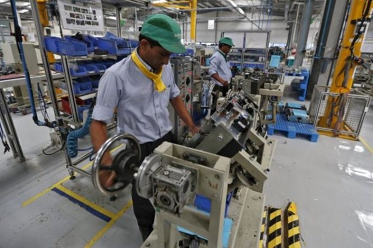 India manufacturing.jpg