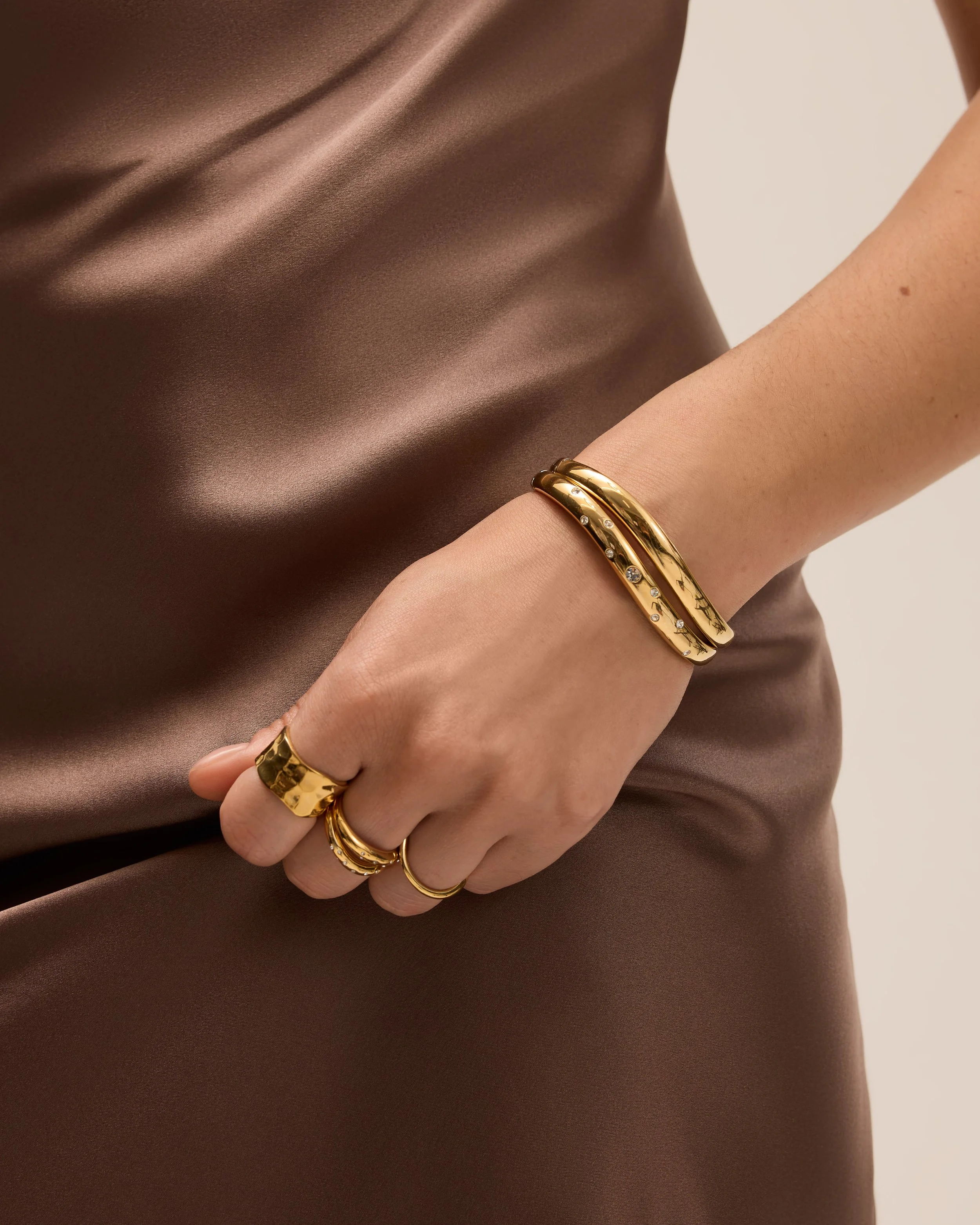 WAVE COLLECTION - 24 1 1.jpg