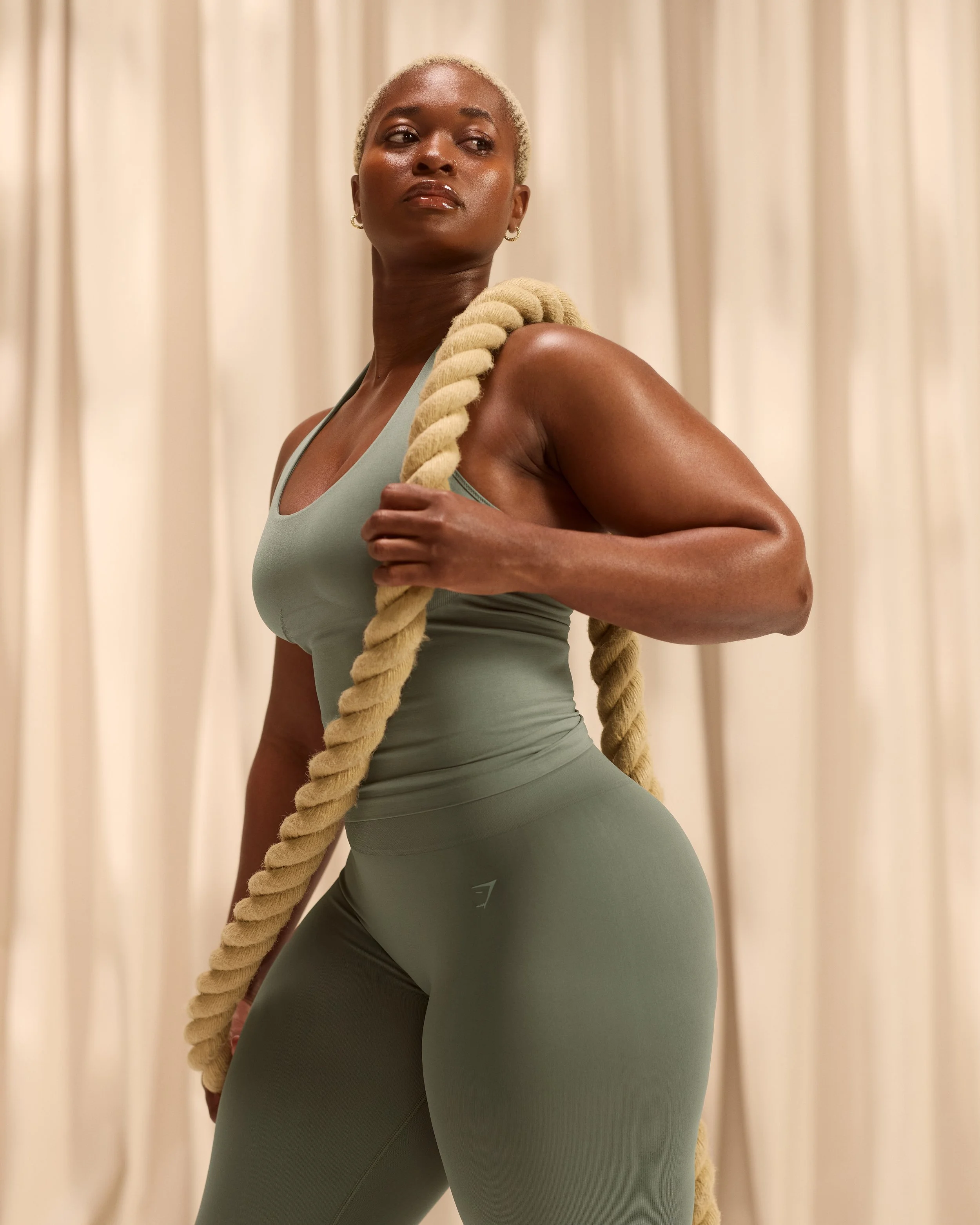 Shot-001 (15)_0070.jpg