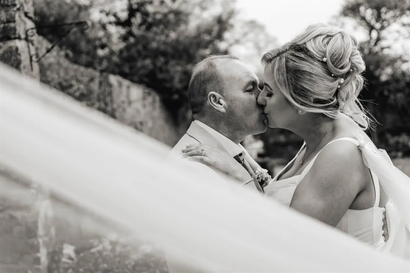 Capturing the quiet glances, the loud laughter, and every moment in between. Laura &amp; Nico&rsquo;s wedding @hotelkilkenny was pure perfection