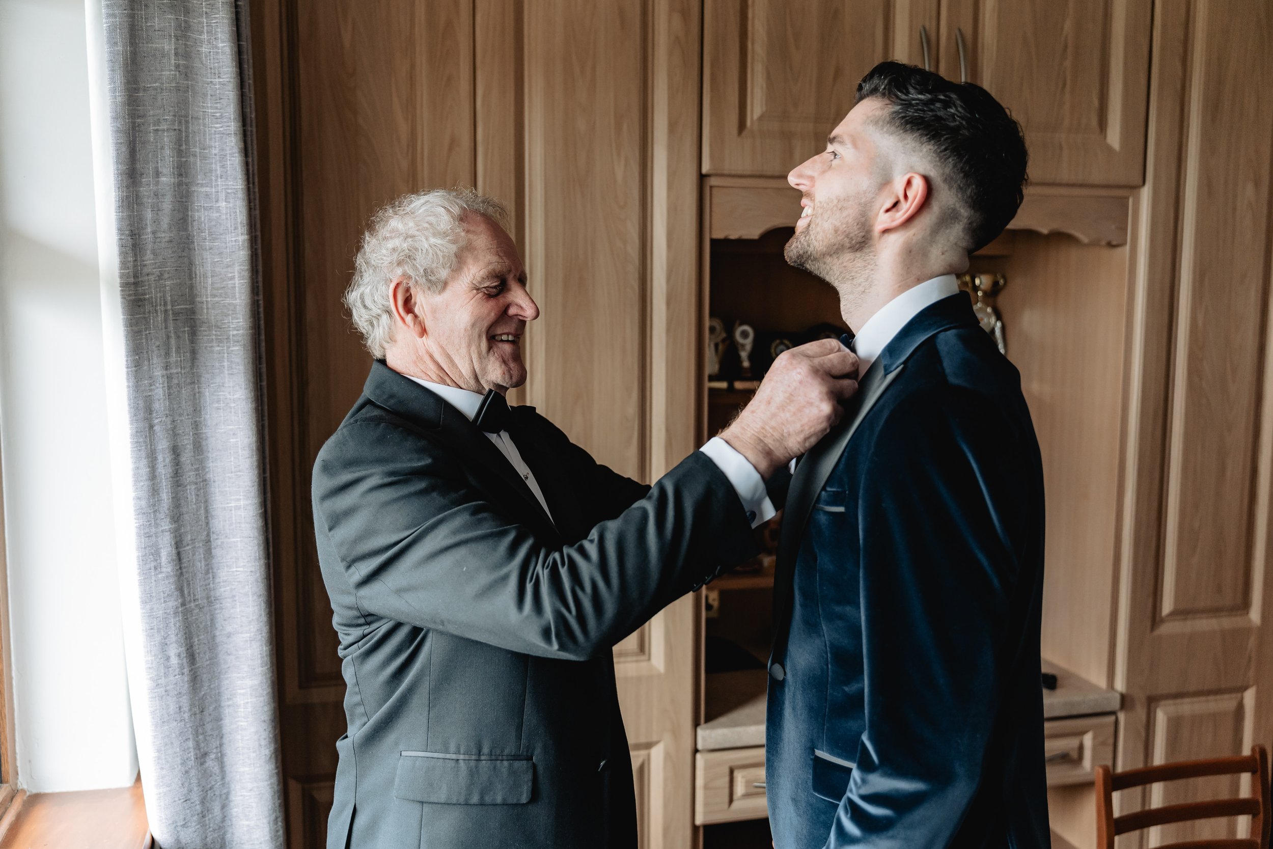 Lord-Bagenal-Inn-Carlow-Wedding-Photography-Daven-Casey-29.jpg