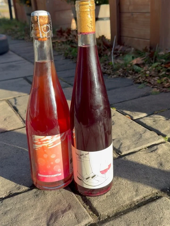 💚it&rsquo;s a wickedly good weekend to come hang with us🩷
Just in time for Wicked: Part Two, we&rsquo;re pouring a four-wine flight inspired by the characters. Each wine unique, fun, and getting us extra hyped pre or post movie! 

Follow the yellow