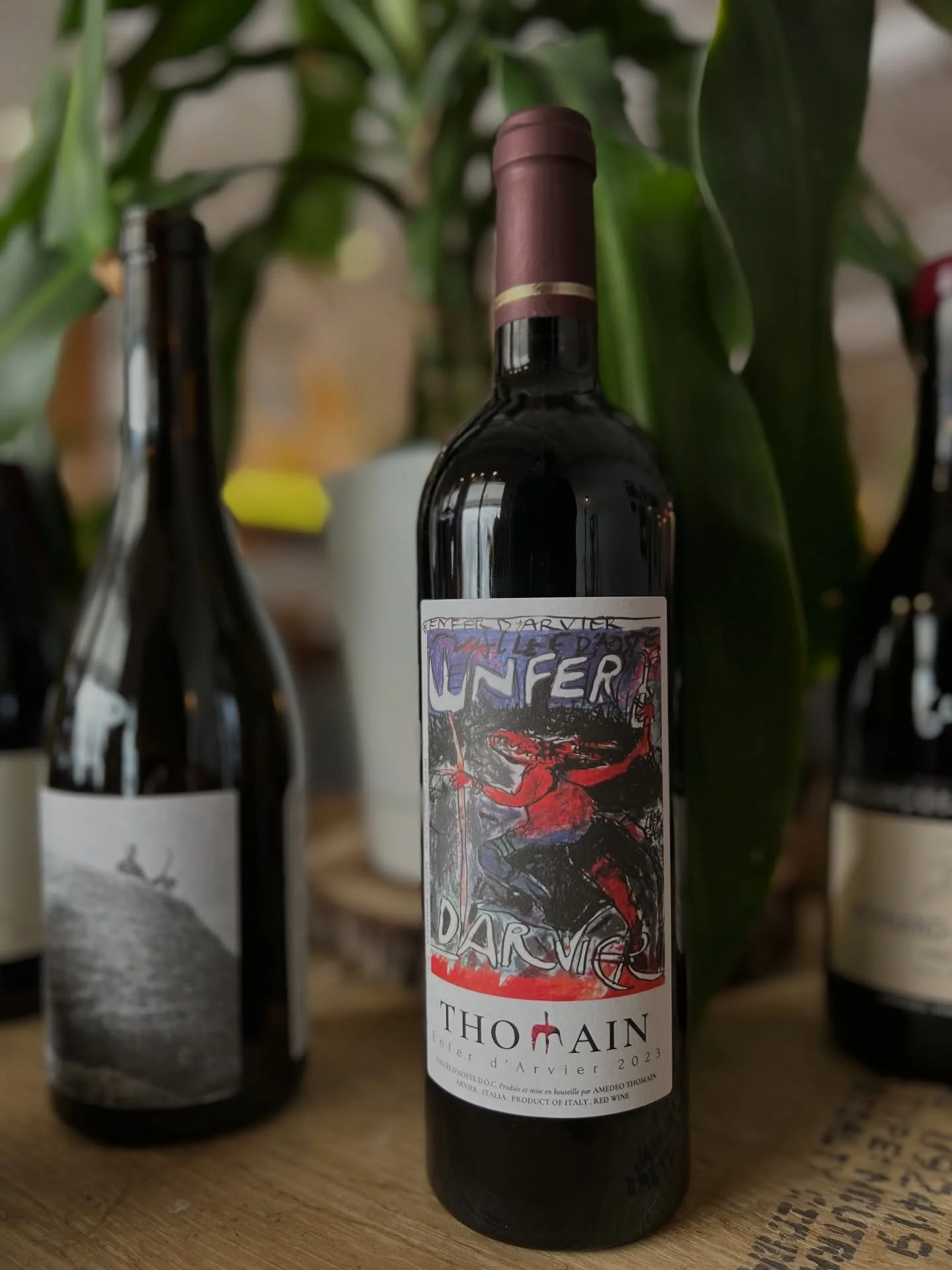 🍷We&rsquo;re thrilled to pour and offer in retail, Enfer d&rsquo;Arvier &lsquo;23 from Danilo Thomain, a true cult figure in the Alps. I (Kayla) haven&rsquo;t seen this bottle around in VT for quite some time and am thrilled Logan chose to bring it 