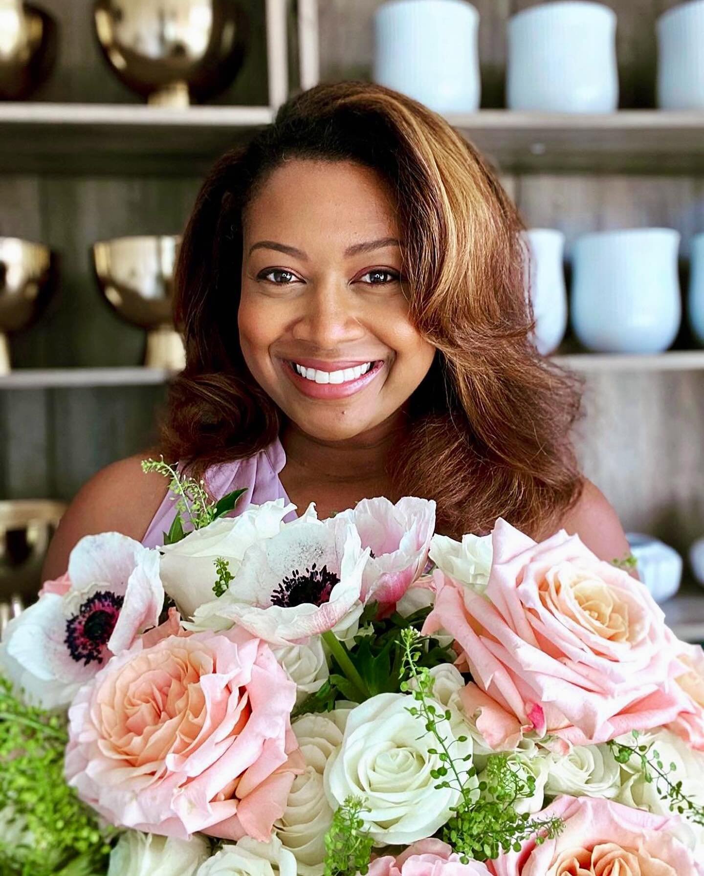 And some times we are as versatile as the pieces we design. Meet Candace 👋🏾 

Sis, is a Houston-based florist who strives to evoke emotion through her designs. Sometimes it&rsquo;s all white elegance and other times it&rsquo;s eclectic artistry in 