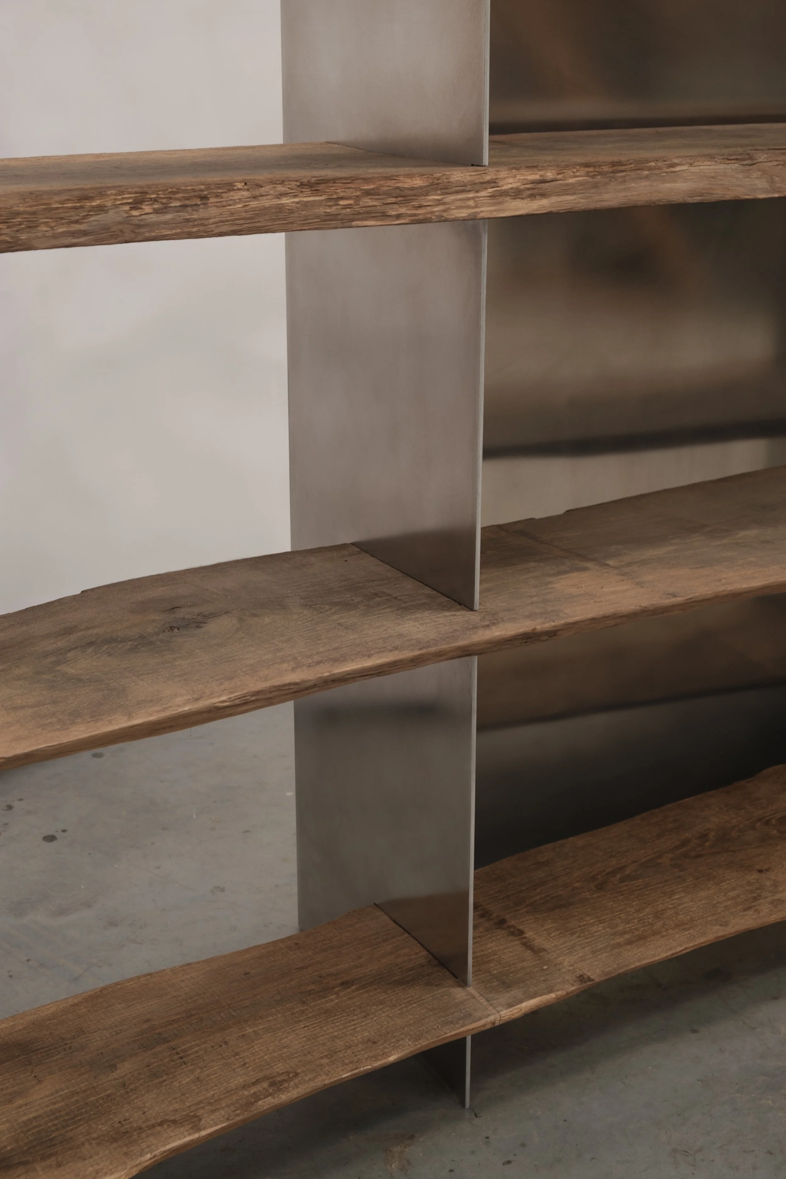VERSTREPENSTUDIO- 169 Large Rack - ©Thibeau Scarcériaux (73).jpg