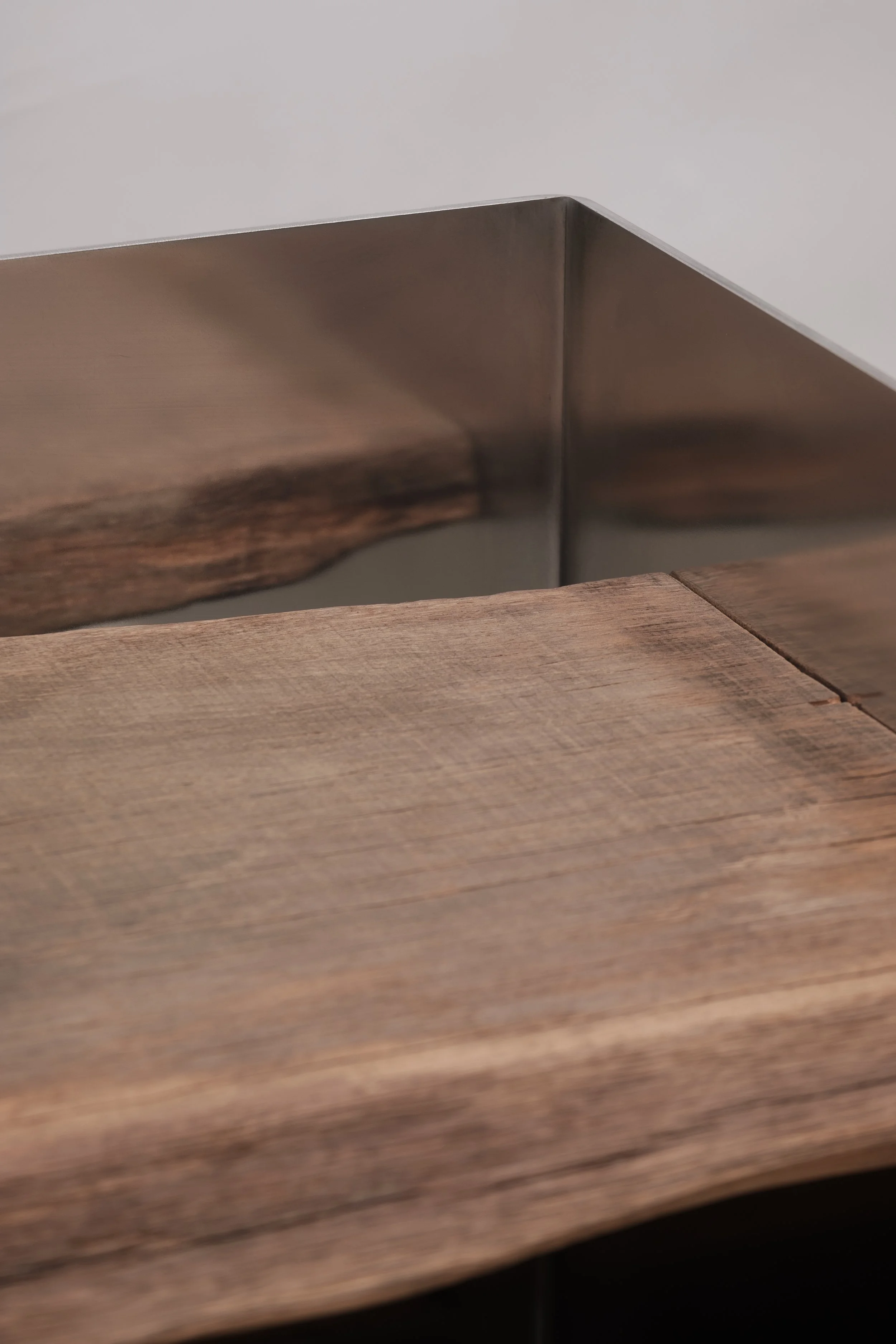 VERSTREPENSTUDIO- 34 Low Rack - ©Thibeau Scarcériaux (10).jpg